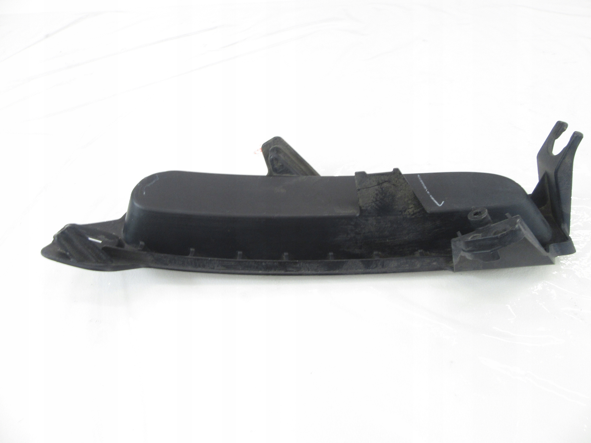grid of a bumper cover spoiler right front Mazda 3 BL BCD2-50101 RH