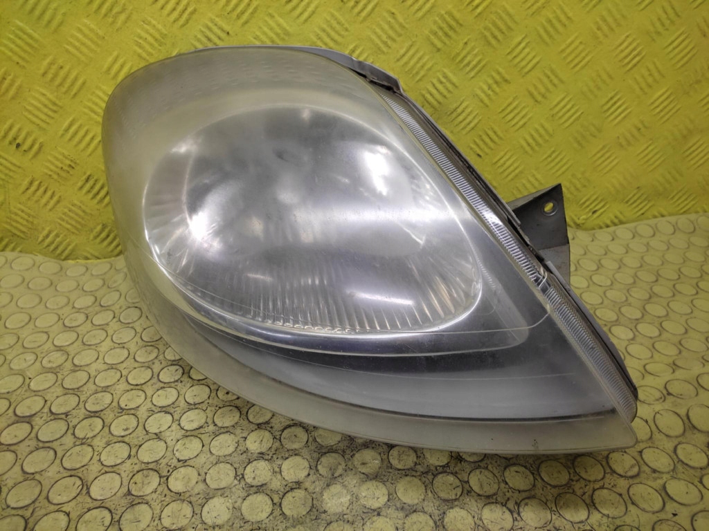RENAULT TRAFIC II REFLEKTOR light right front 7700311372
