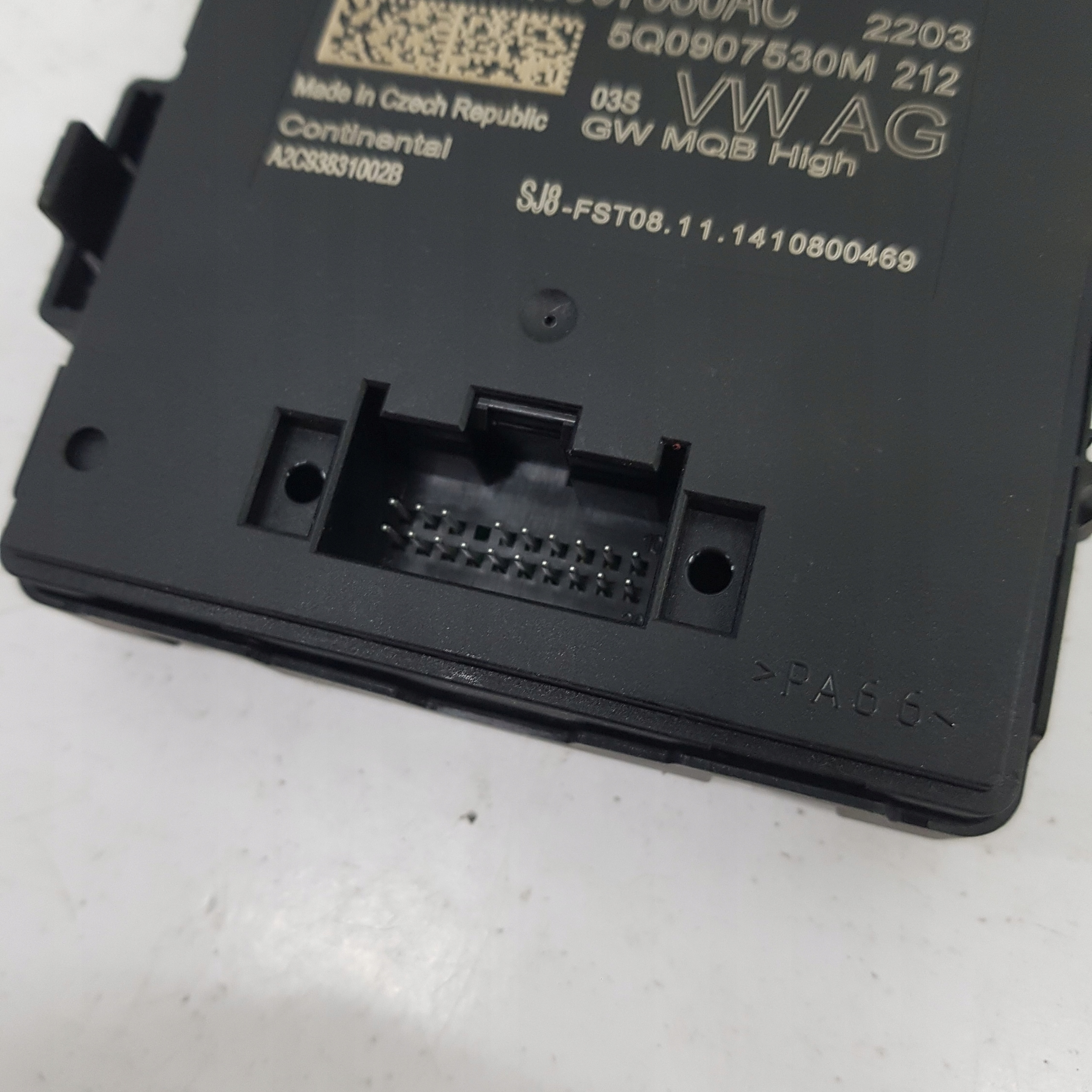 Unité commande confort VOLKSWAGEN PASSAT B8 5Q0907530M
