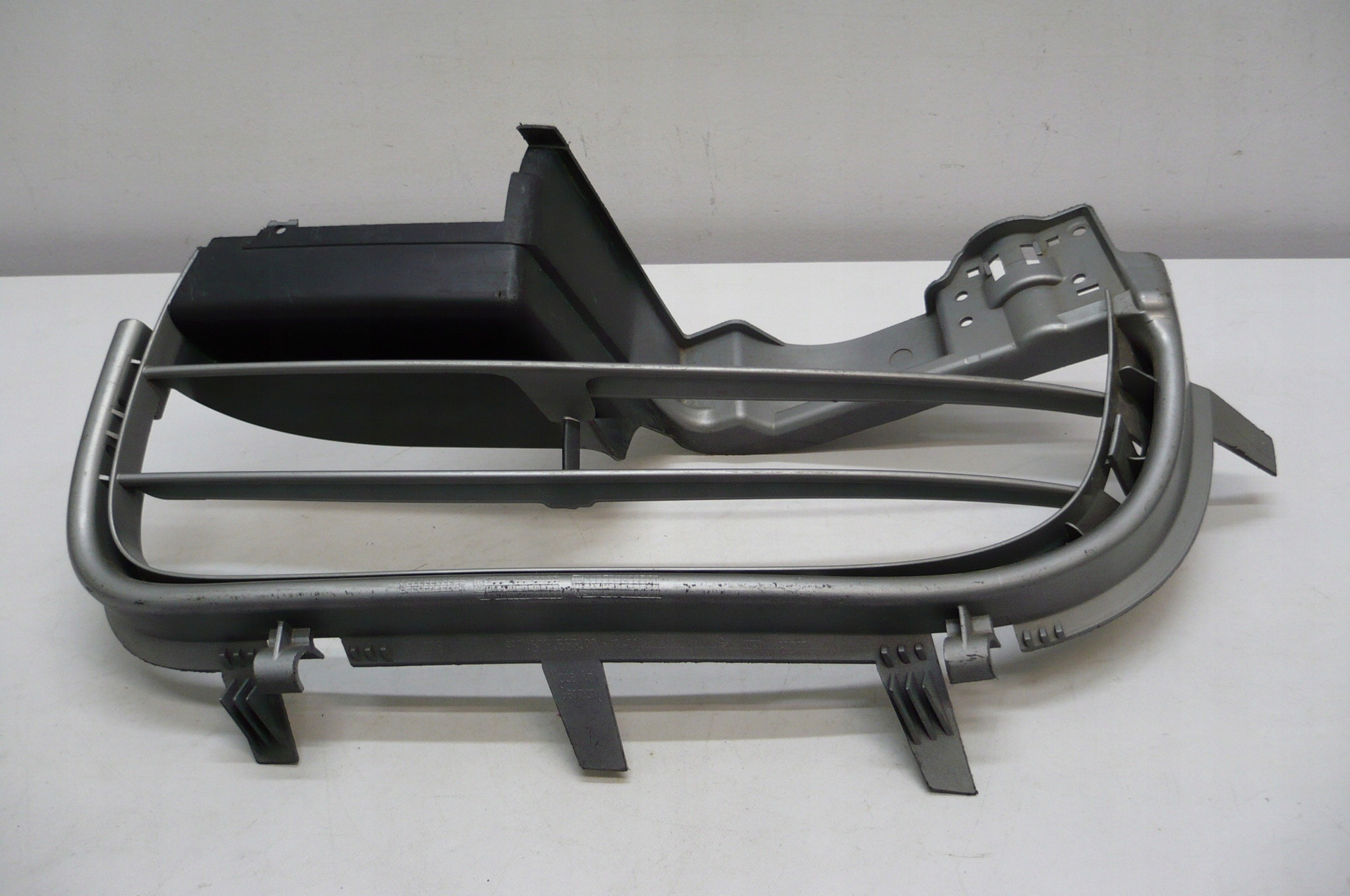 PORSCHE BOXSTER 987 grid of a bumper left front 04-06