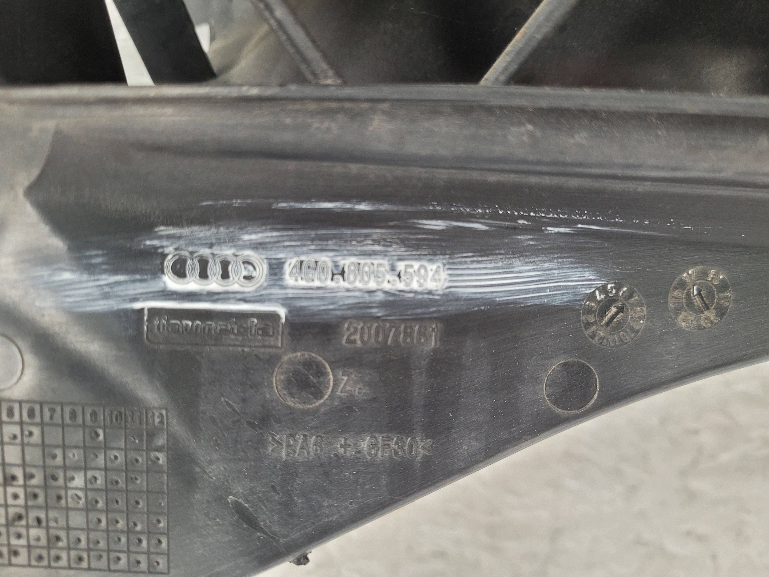 AUDI A6 C7 4G 4G0 11-18 A7 bar, wall front sider original