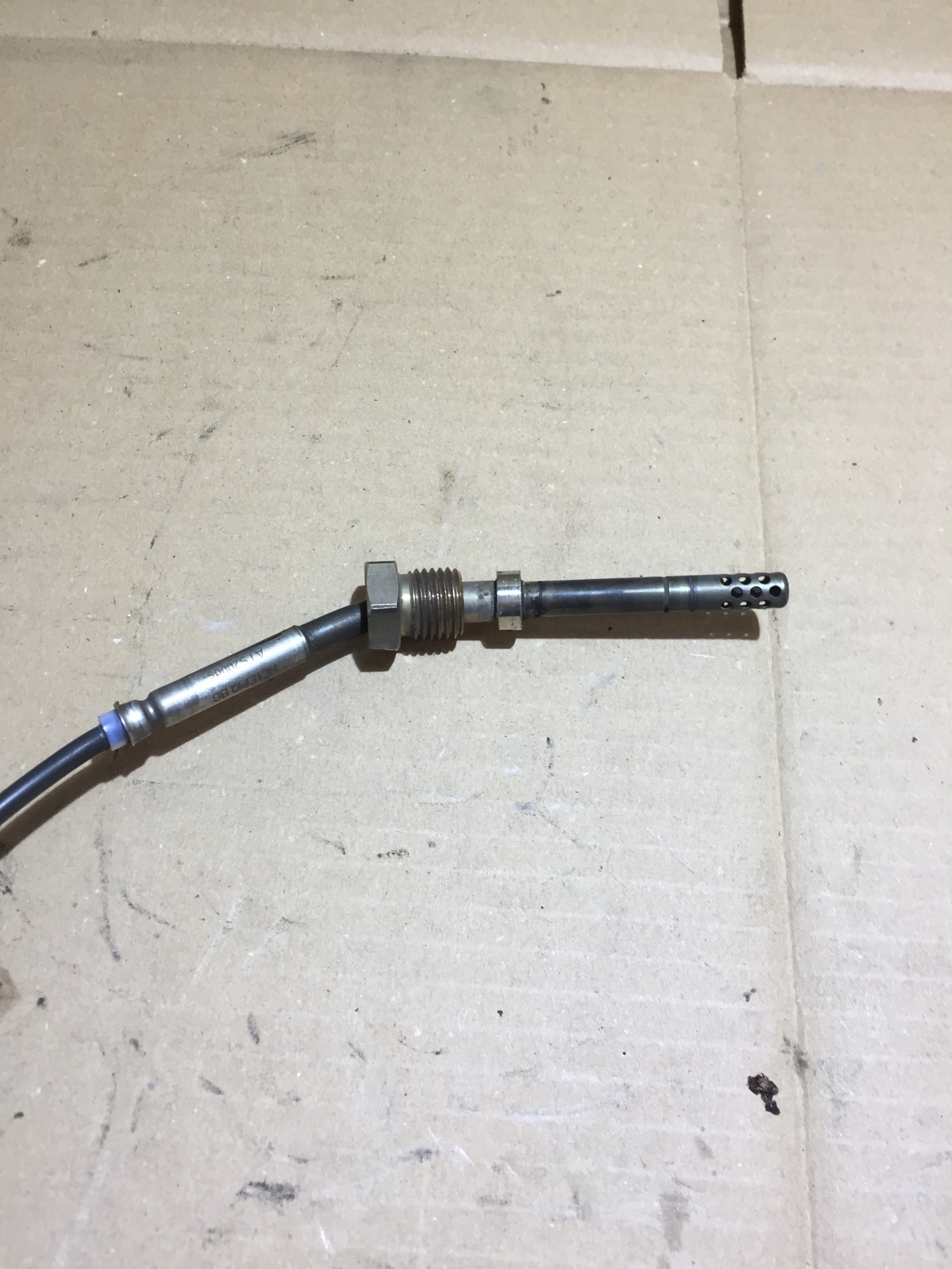 AUDI SEAT VW snimač TEMPERATURY plinova 03L906088D