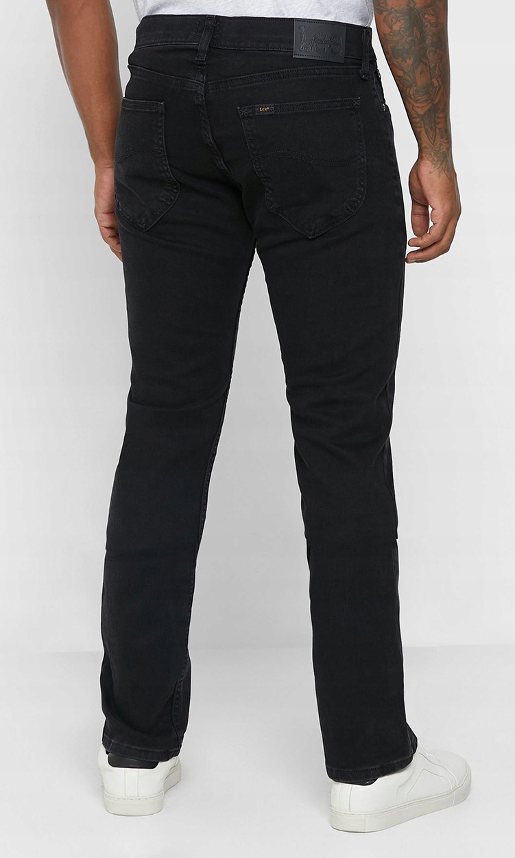 Lee LEGENDARY SLIM Overdye Black CZARNE DOPASOWANE PROSTE NOGAWKI W34 L32 Model Legendary Slim