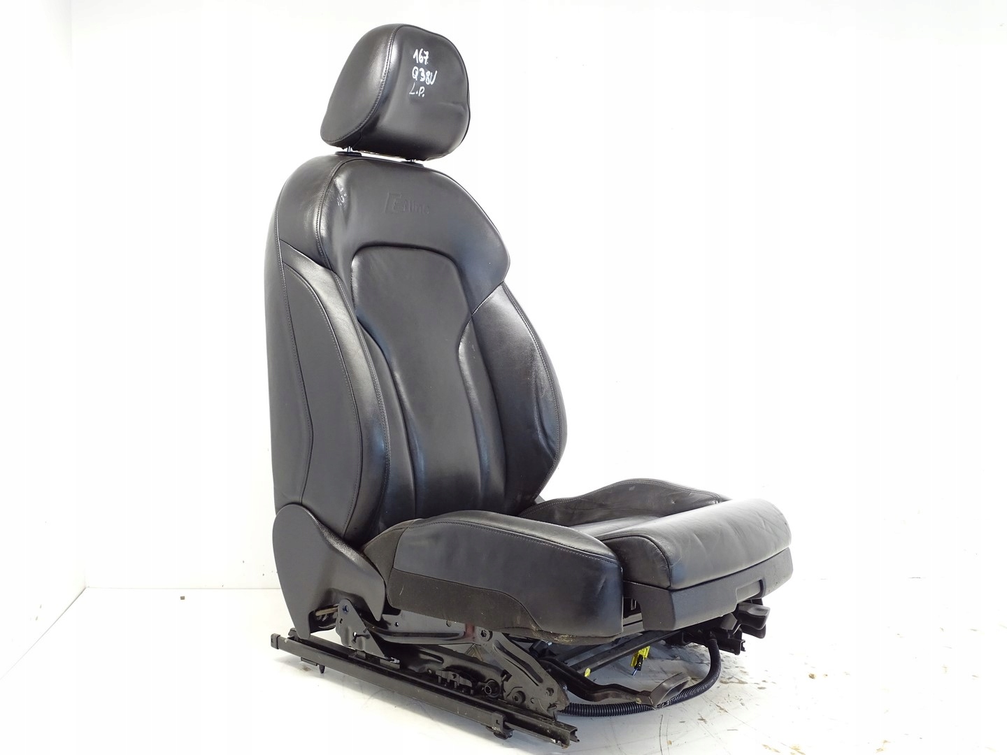 seat left front driver´s leather AUDI Q3 8U S-LINE