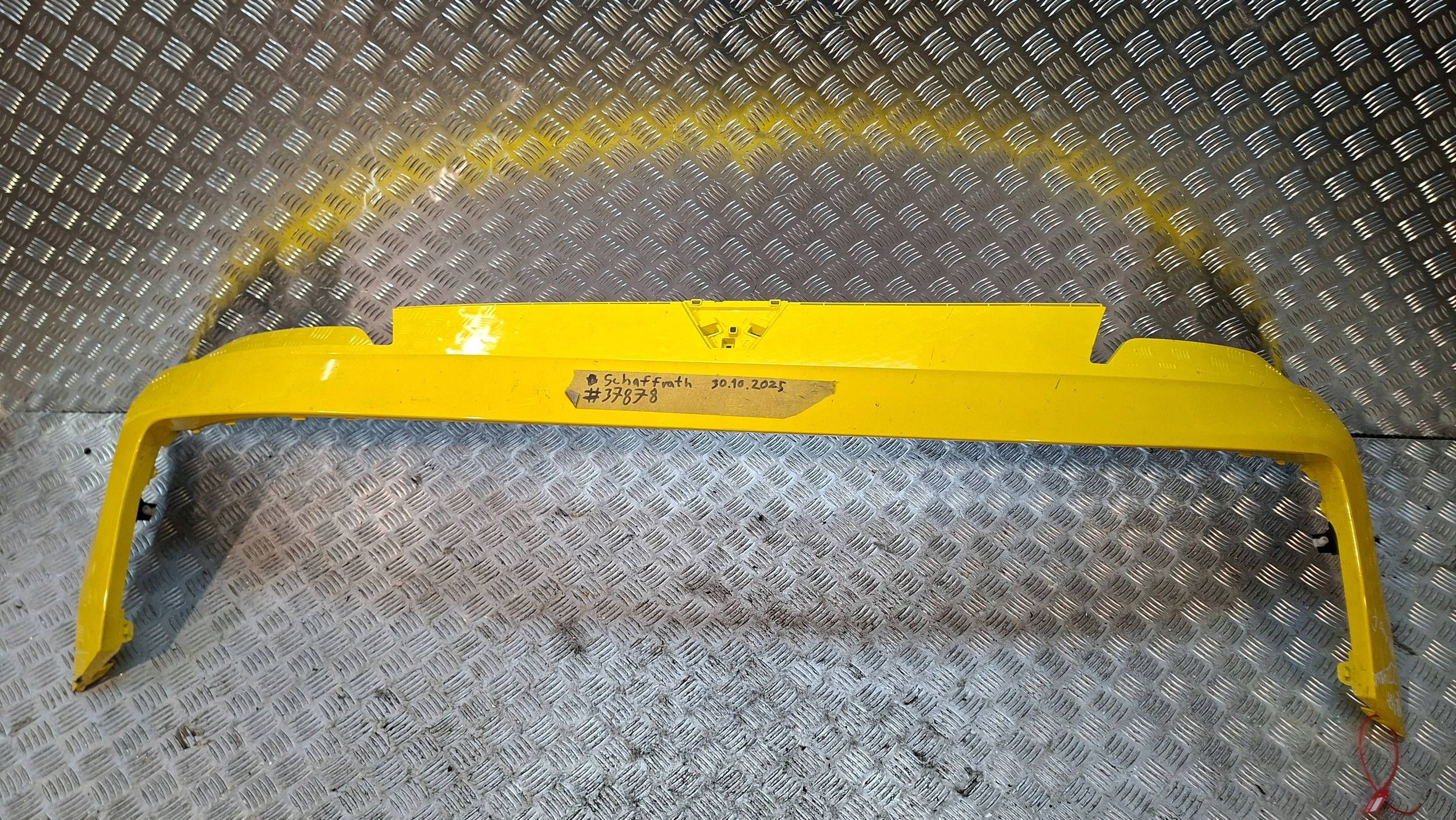 bumper front 620224926R RENAULT CLIO V E-TECH 2024