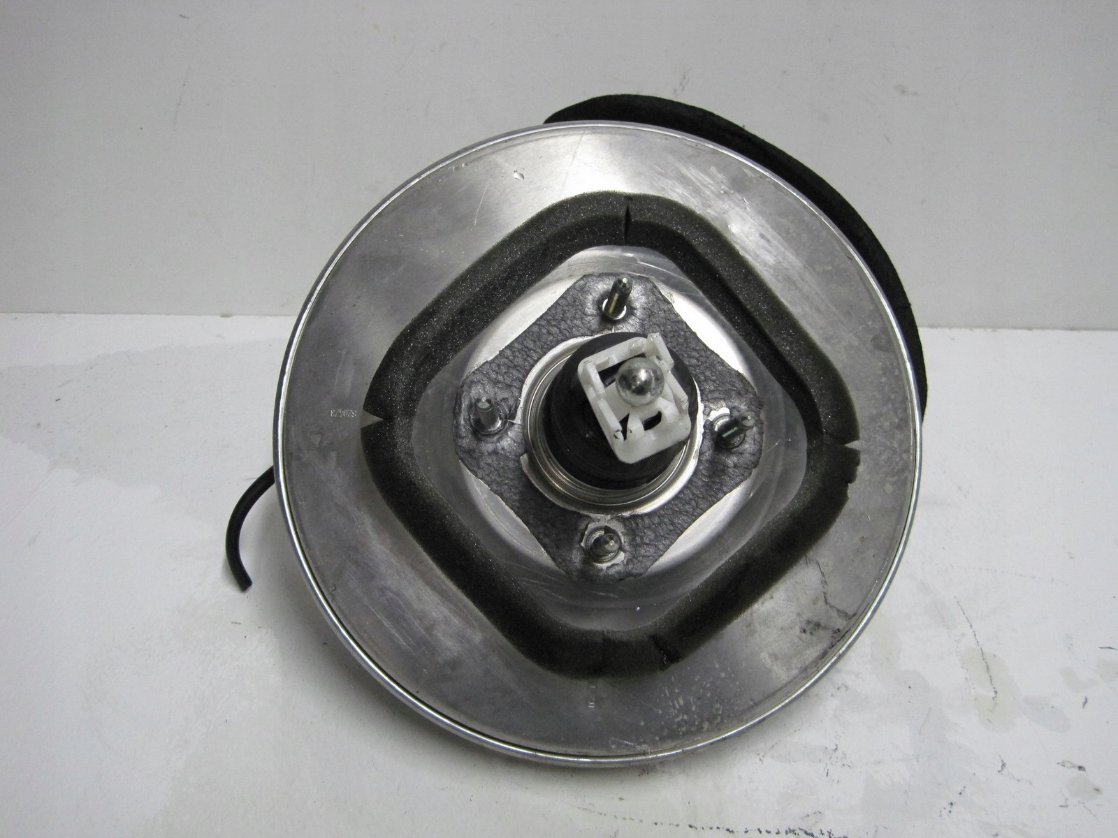 servo servo PEUGEOT 820537S1664