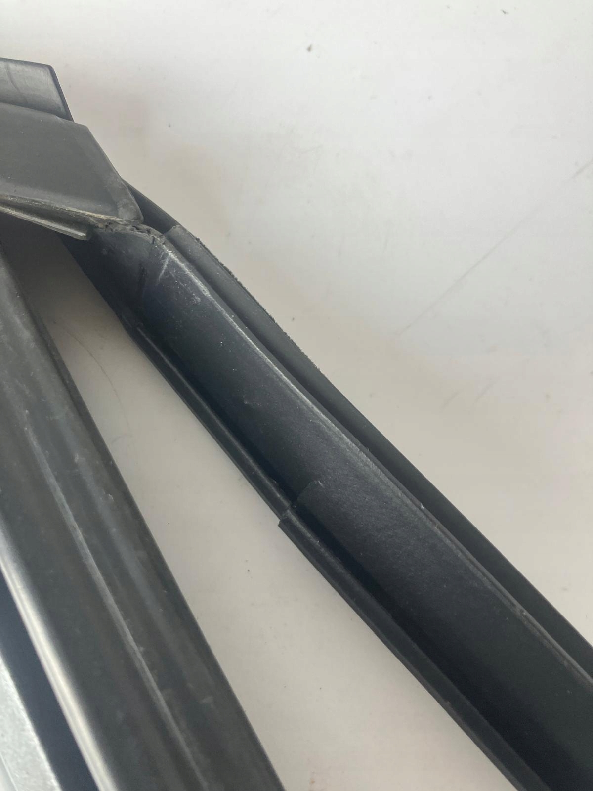 RAHMEN Dichtsatz Tür links heck PEUGEOT 3008 II