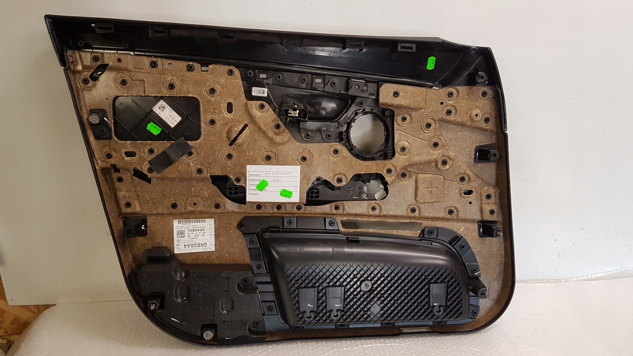 side upholstery right front BMW F07 GT