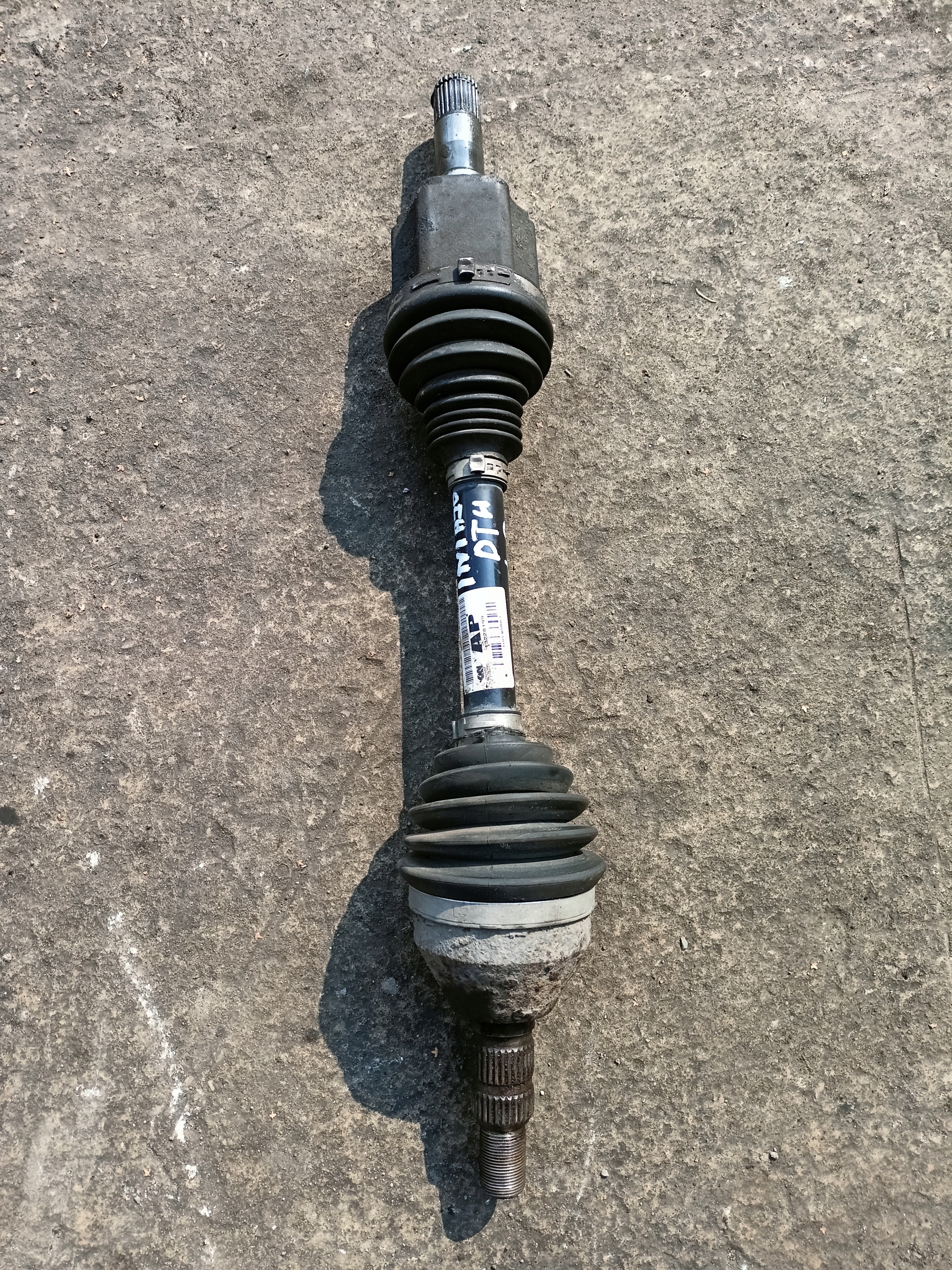 ПІВВІСЬ ЛІВИЙ OPEL INSIGNIA 2.0 CDTI 13228199 AP