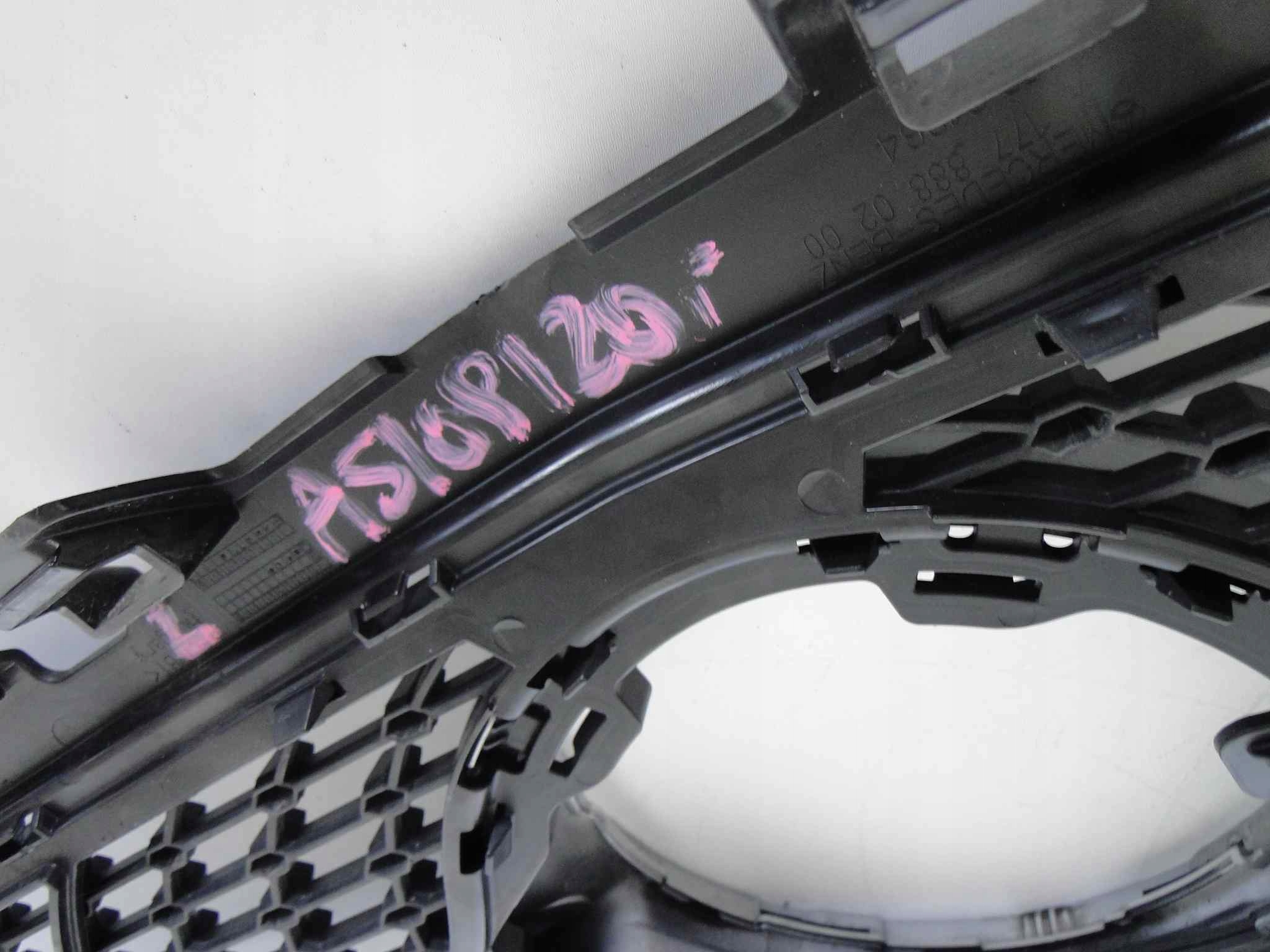 MERCEDES A KLASA W177 177 GRILL ATRAPA Strona zabudowy przód