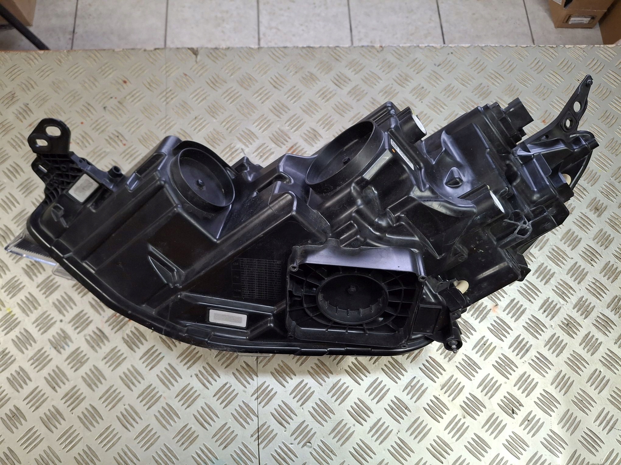 Licht rechts vorne FULL LED FORD CUSTOM II MK2 2023R->