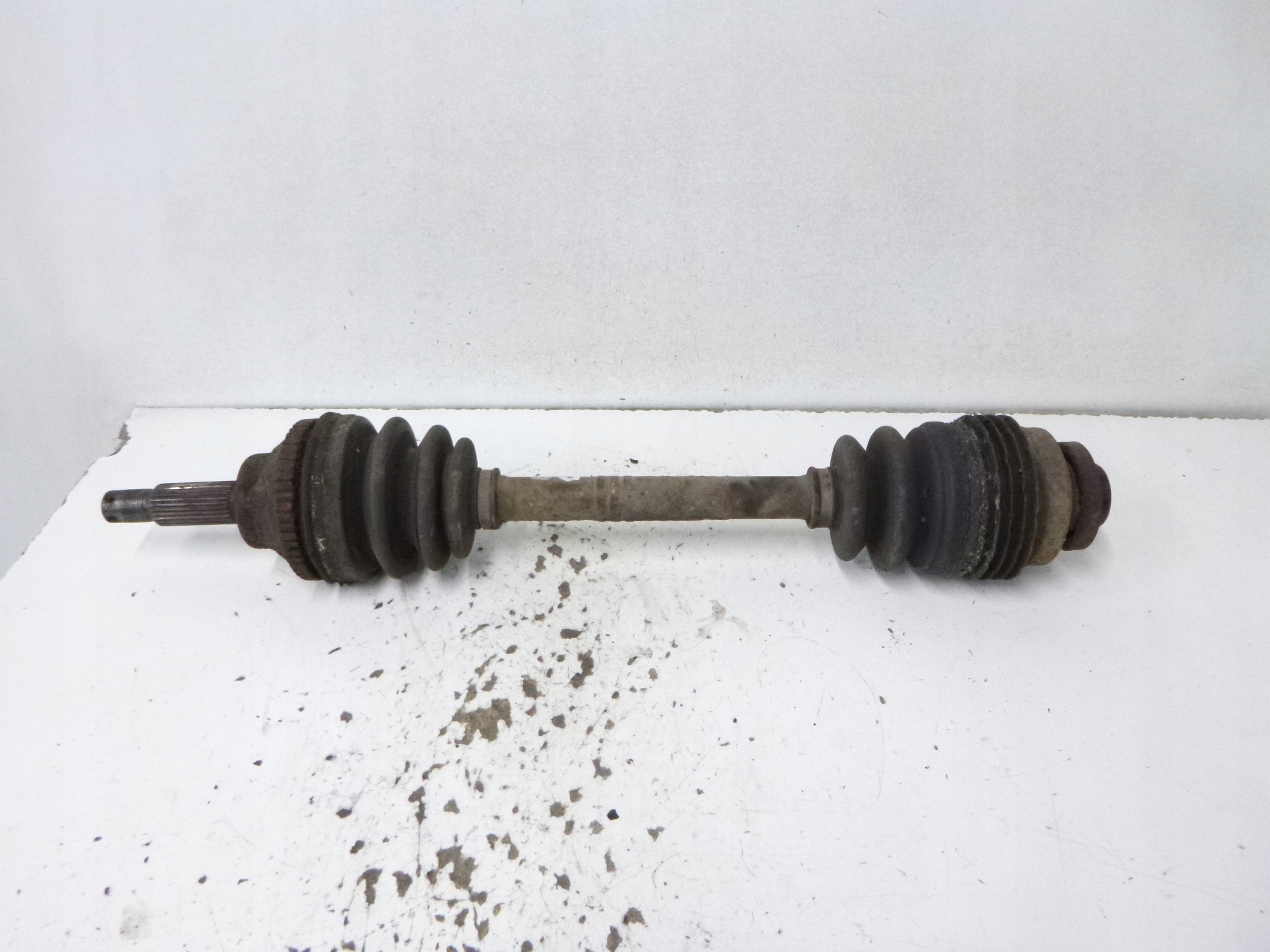 semi-axis front right Hyundai Santa Fe 2.7 2001r.