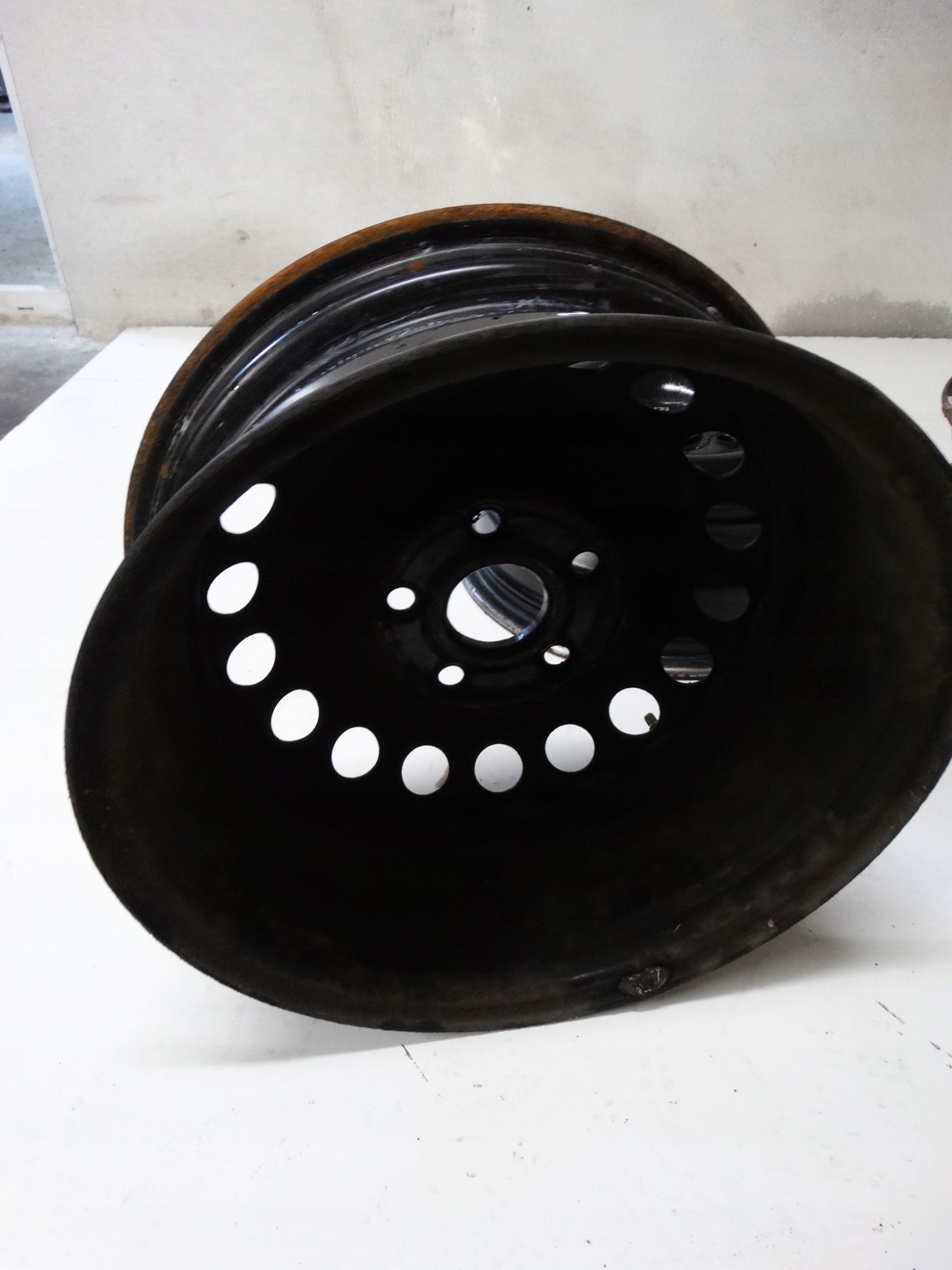 KOMPLET disk VW 6.0"x15" 5x112 ET47