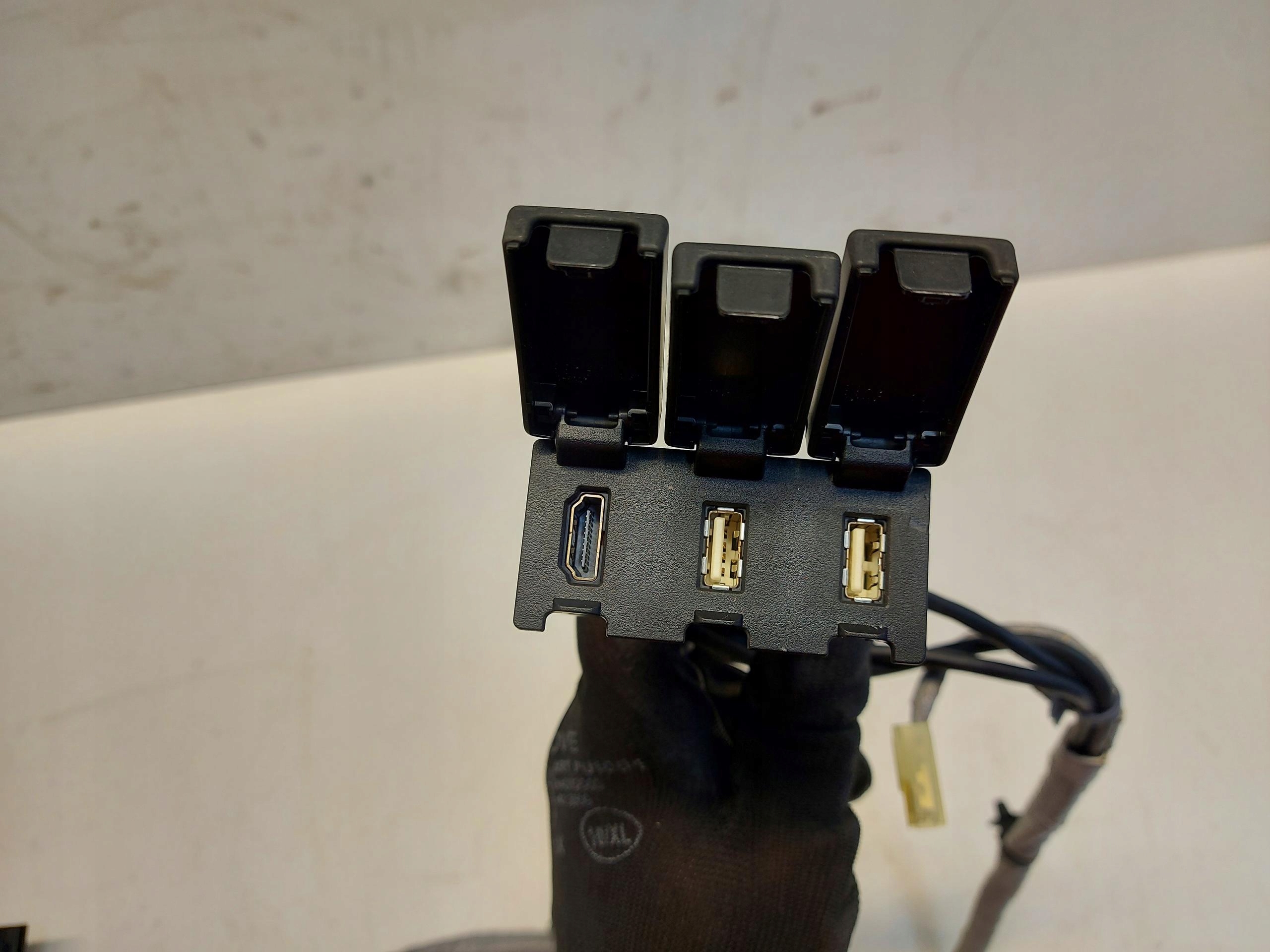 HONDA CRV IV 4 adapter HDMI USB 32104-T1E-E003