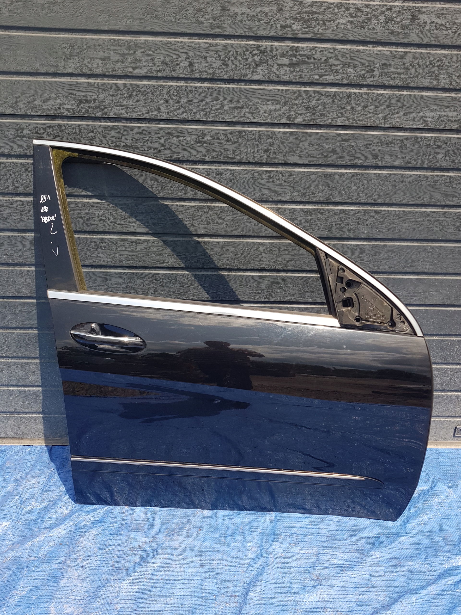 MERCEDES W251 door right front C197 197