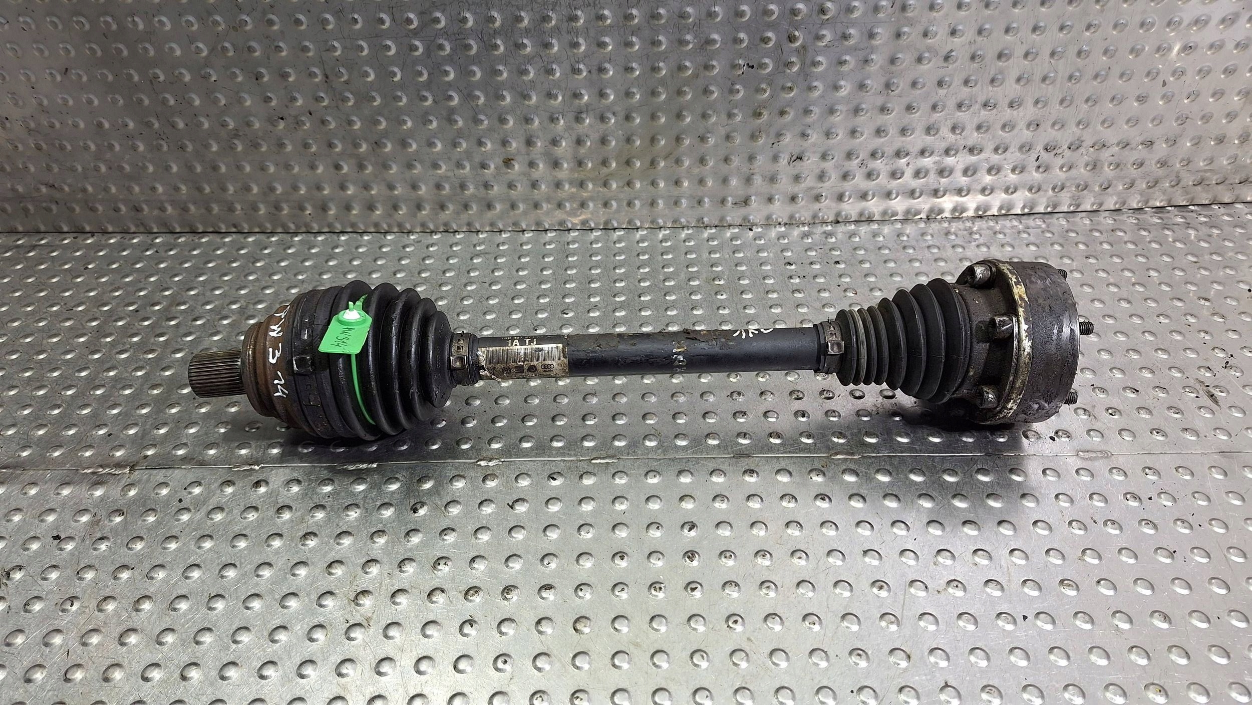 semi-axis left front 1K0407271AT A3 8P GOLF VI YETI LEON II OCTAVIA II 1.9 TDI