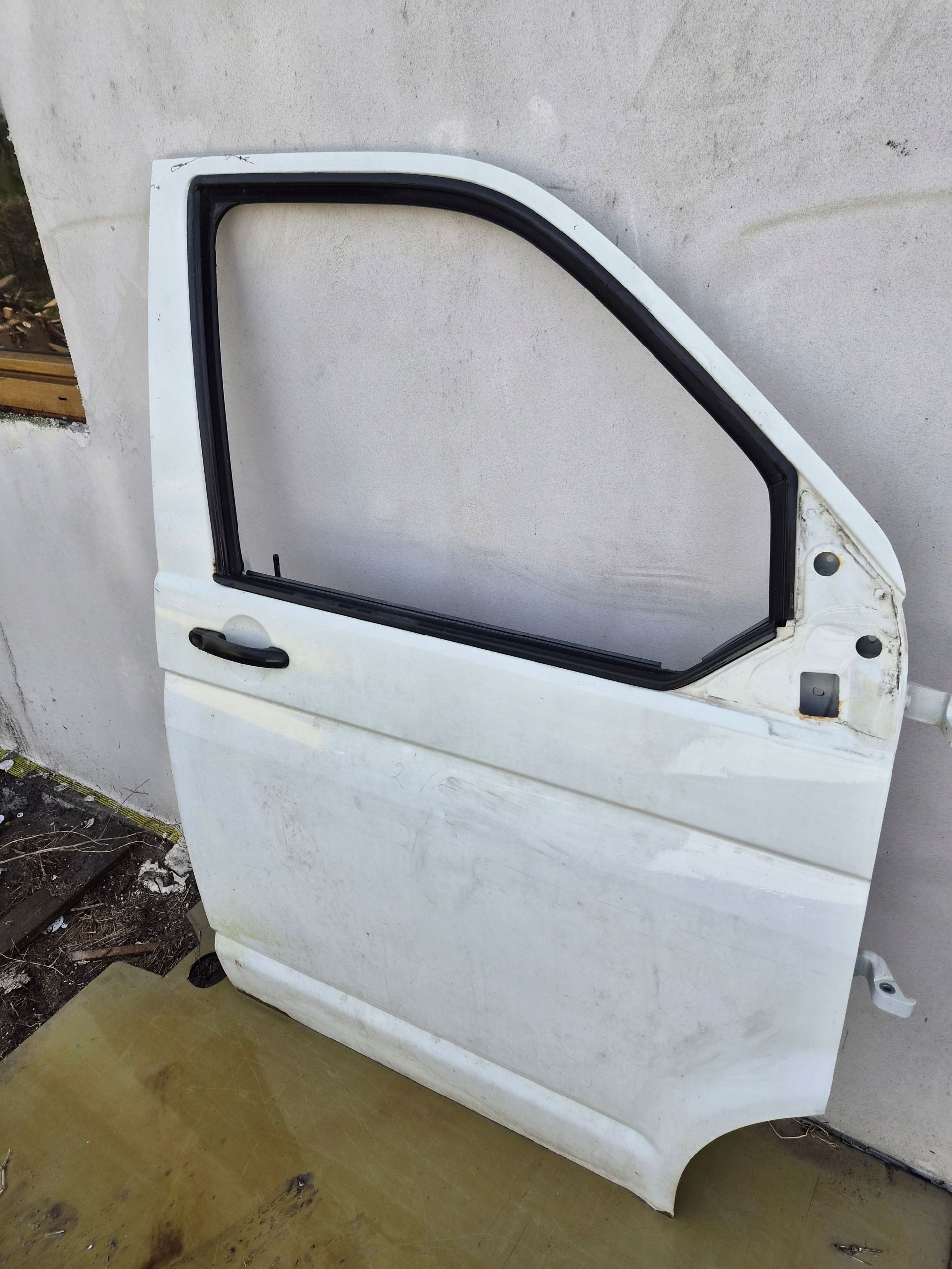 dveře přední pravé VW T5 T5 LIFT předek pasazer/ spolujezdce biale