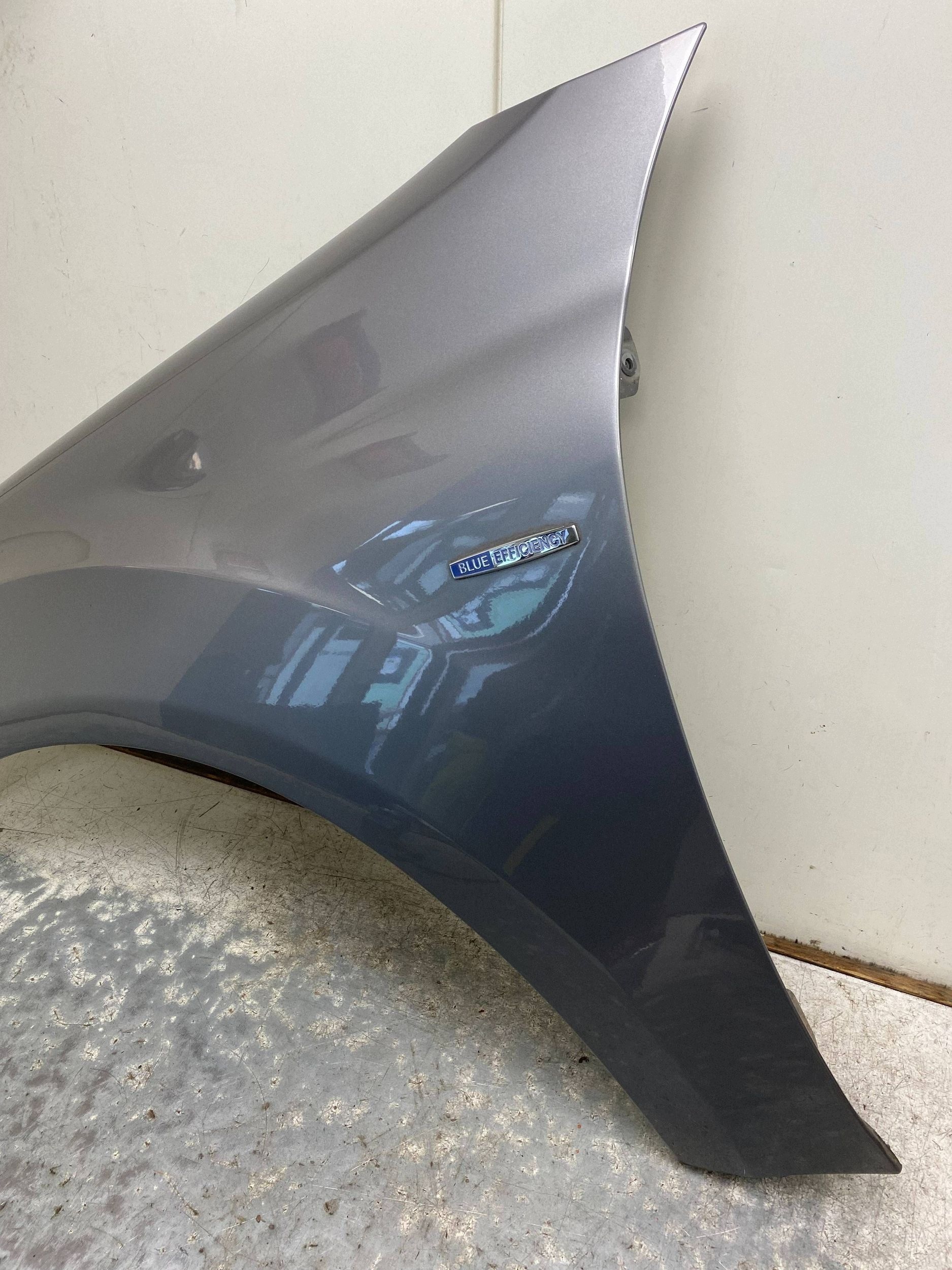 MERCEDES ML W164 fender left front front C792