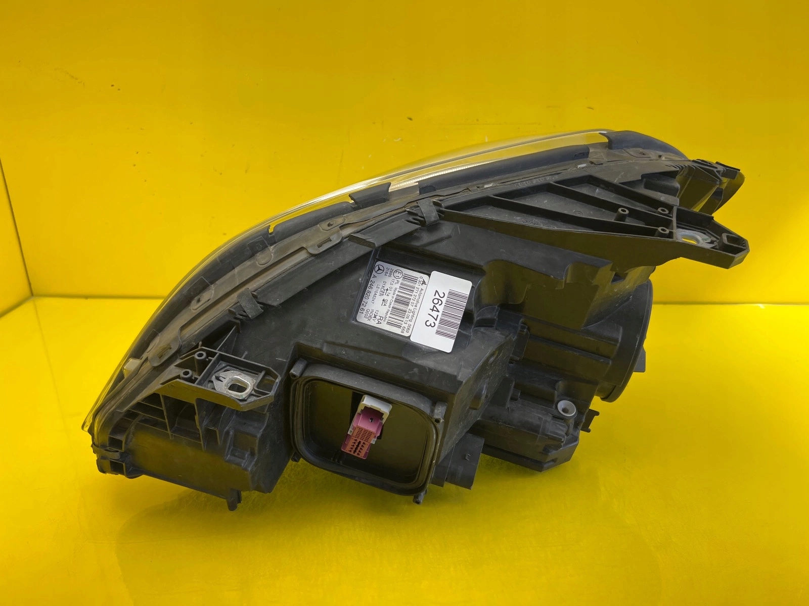 light right Mercedes B-class W246 Xenon 11-15 A2468207261
