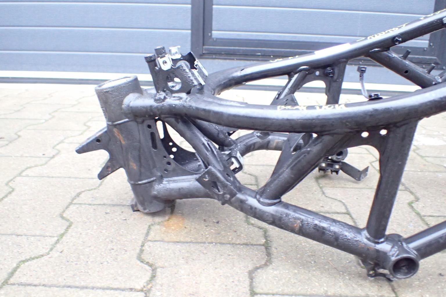 BMW F 650 GS 08 13 Rama Weight with packaging 35 kg