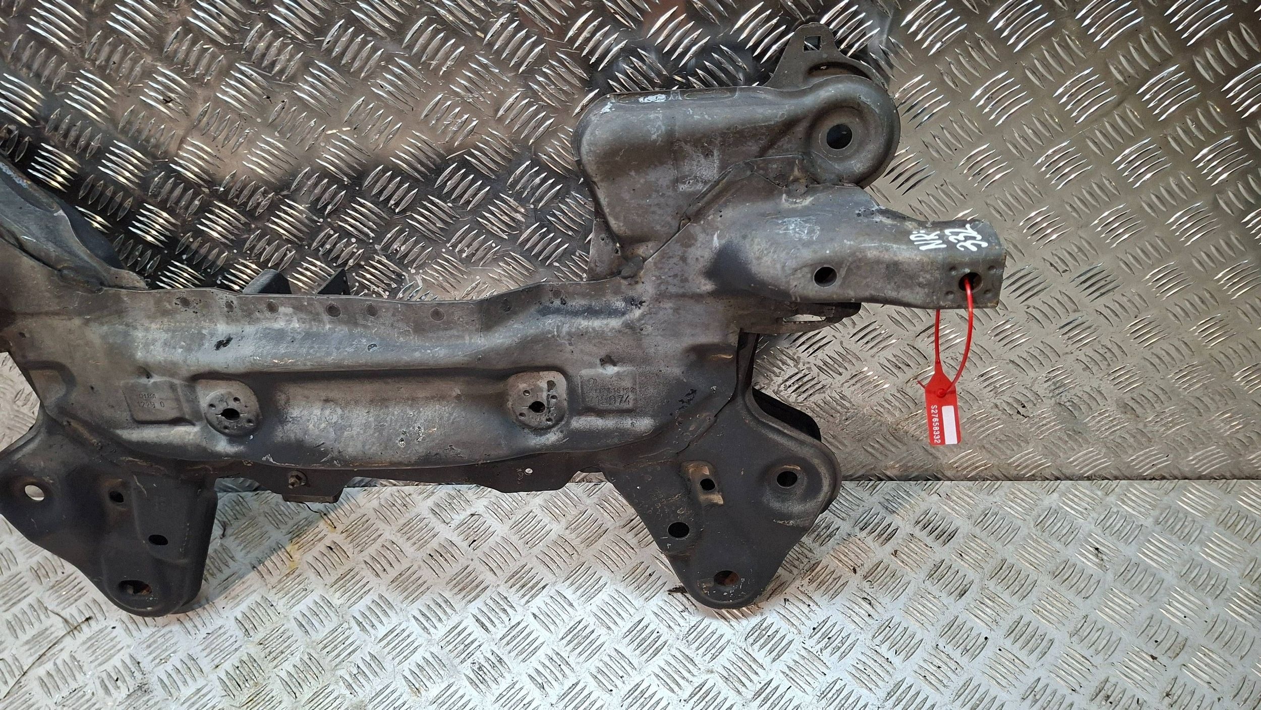 axle beam front CITROEN C3 II DS3 2009-2016