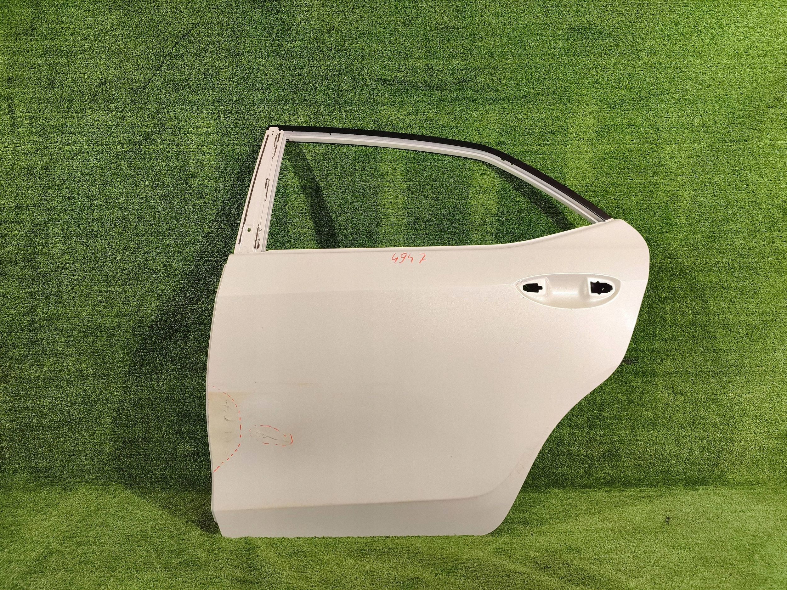 door rear. left left rear part TOYOTA COROLLA E16 E18 NR.4947