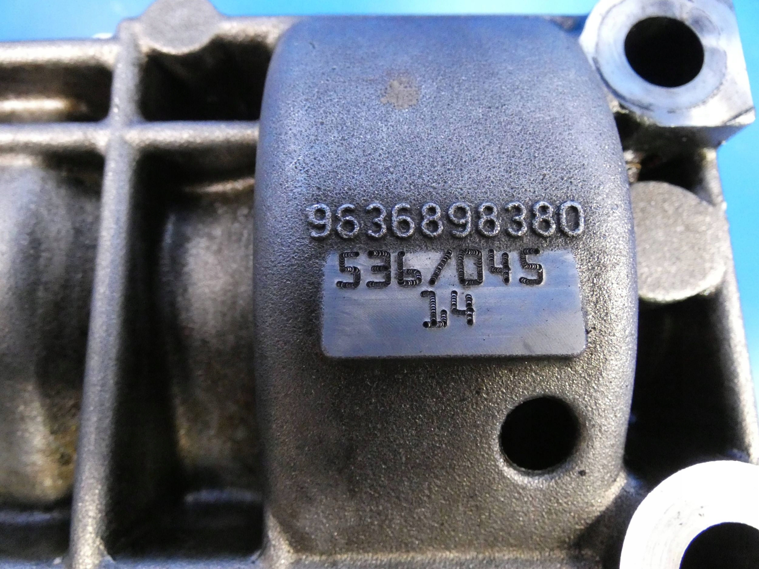 RANGE ROVER EVOQUE e FREELANDER XF 2.2 224DT Pompa olio motore
