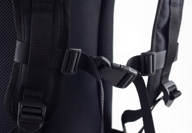 PLECAK NA ROWER ROWEROWY DO BIEGANIA Z SIATKĄ 18L Wysokość 45 cm