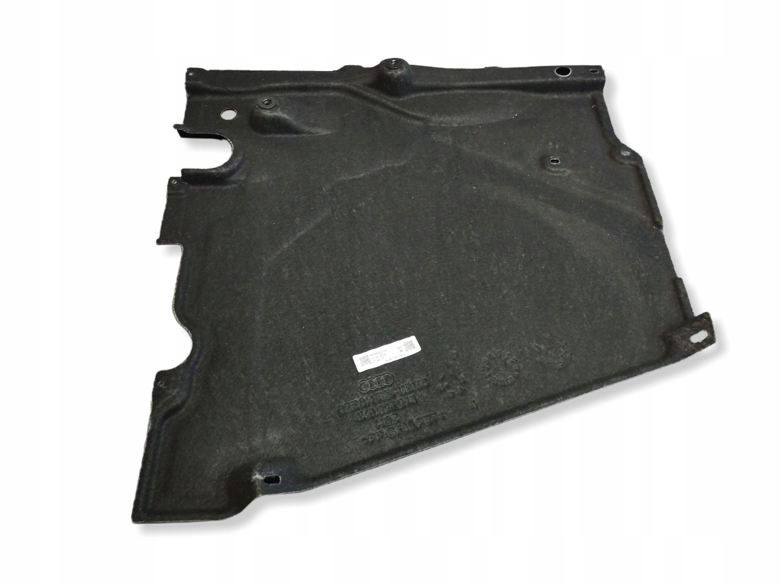 Audi A7 4K cover chassis right rear 4K0825216H