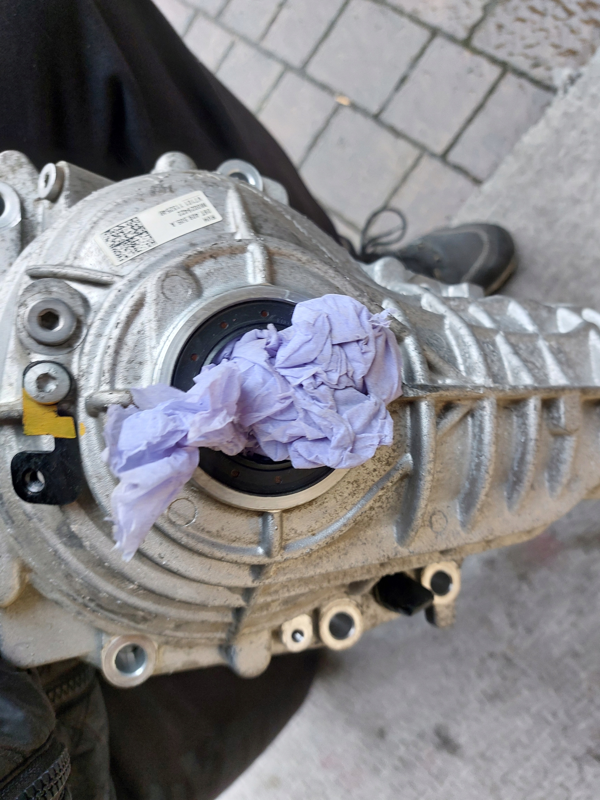 BENTLEY CONTINENTAL GT 21r diff differential of a cam front front 09T409505A