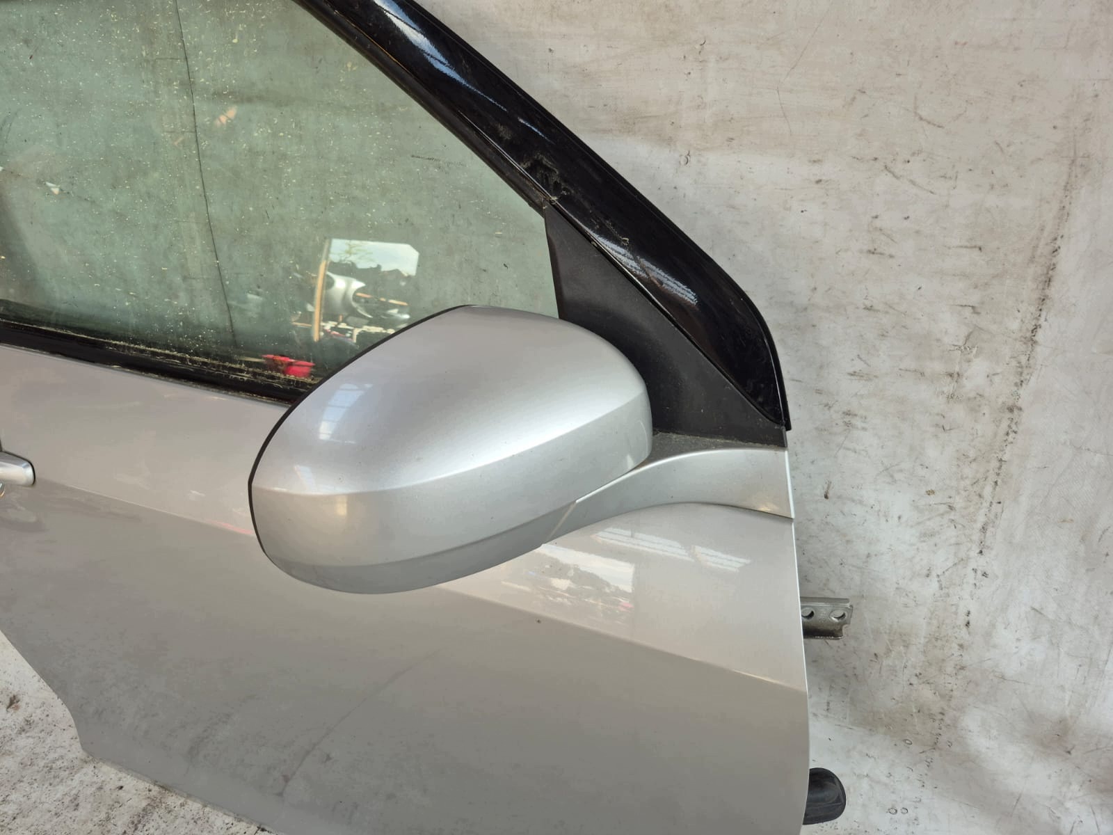SUZUKI SWIFT MK7 5D 10- door right front front LAK.ZCC