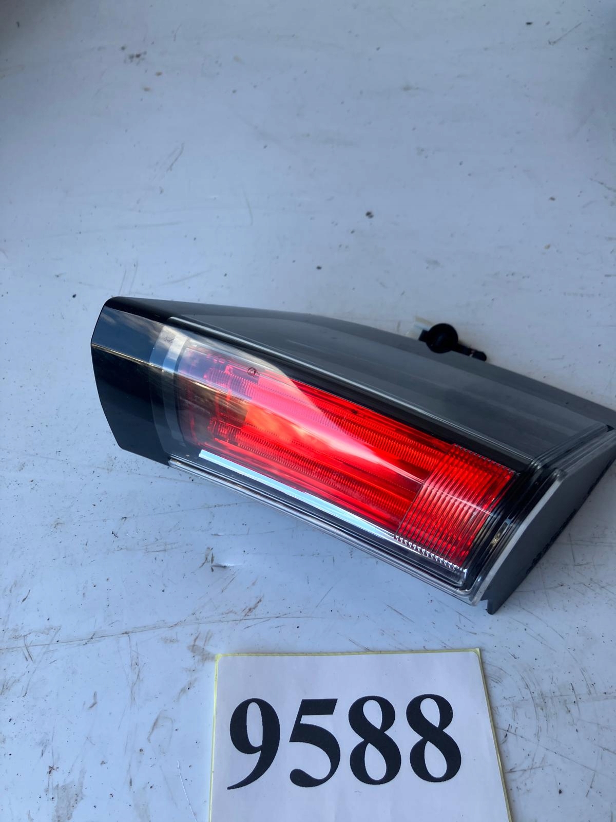 light right rear part to the bonnet HONDA CIVIC X HB