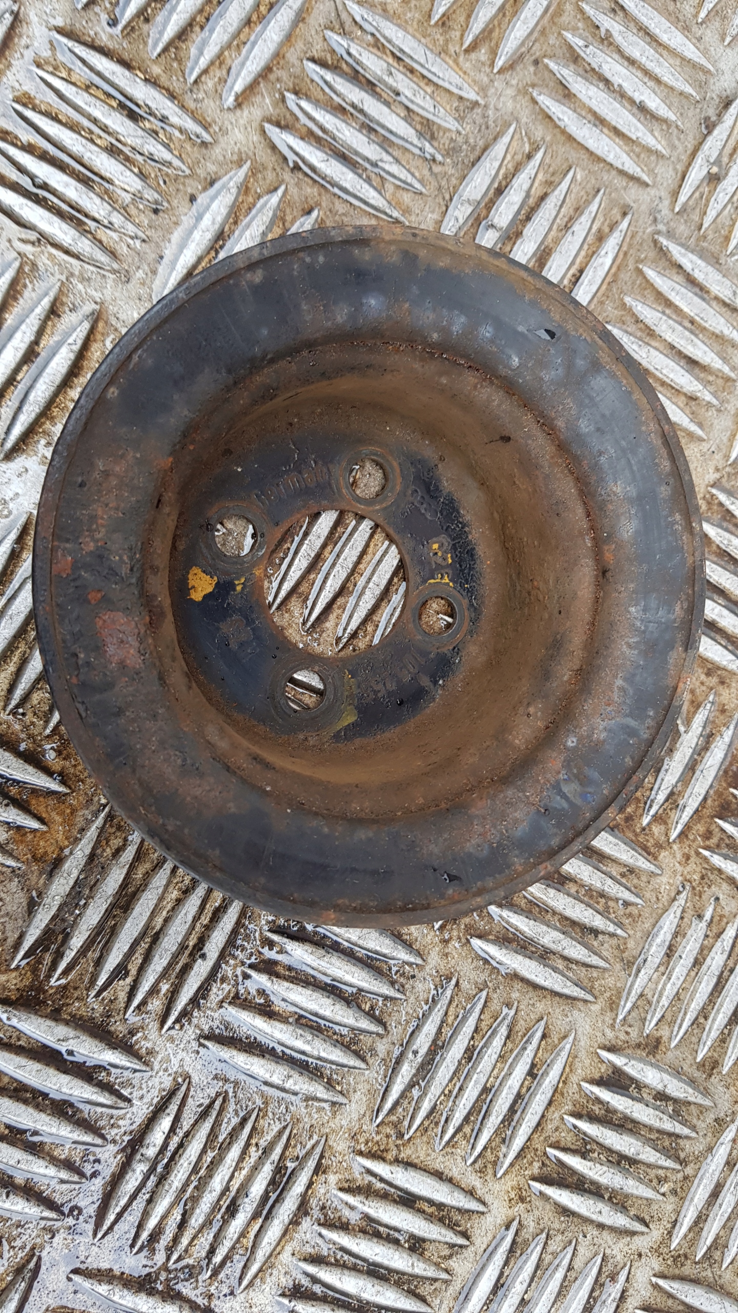 AUDI 100 C4 2.6 pulley cams 078105255D