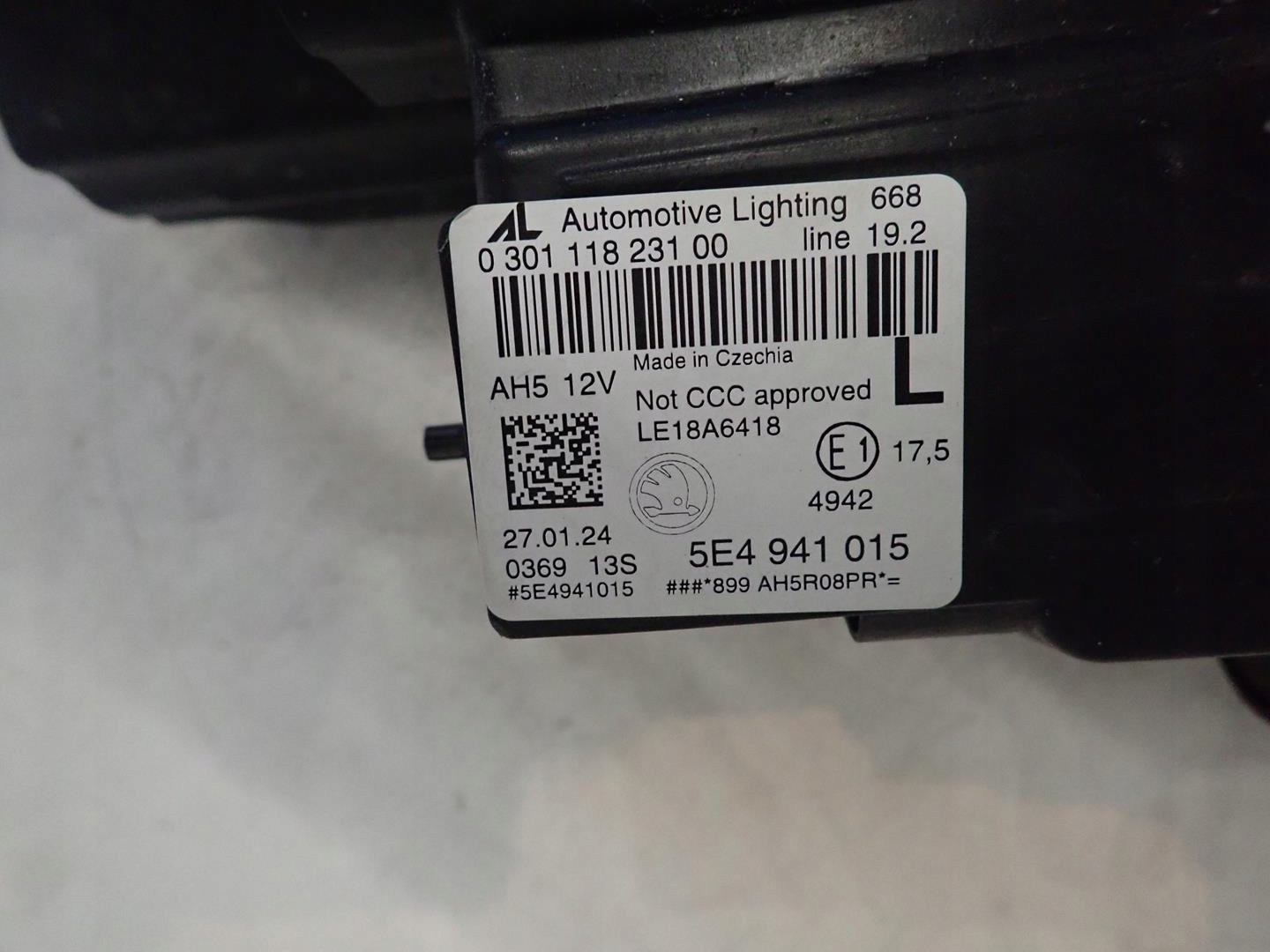 light front front left SKODA OCTAVIA IV 2020- FULL LED 5E4941015