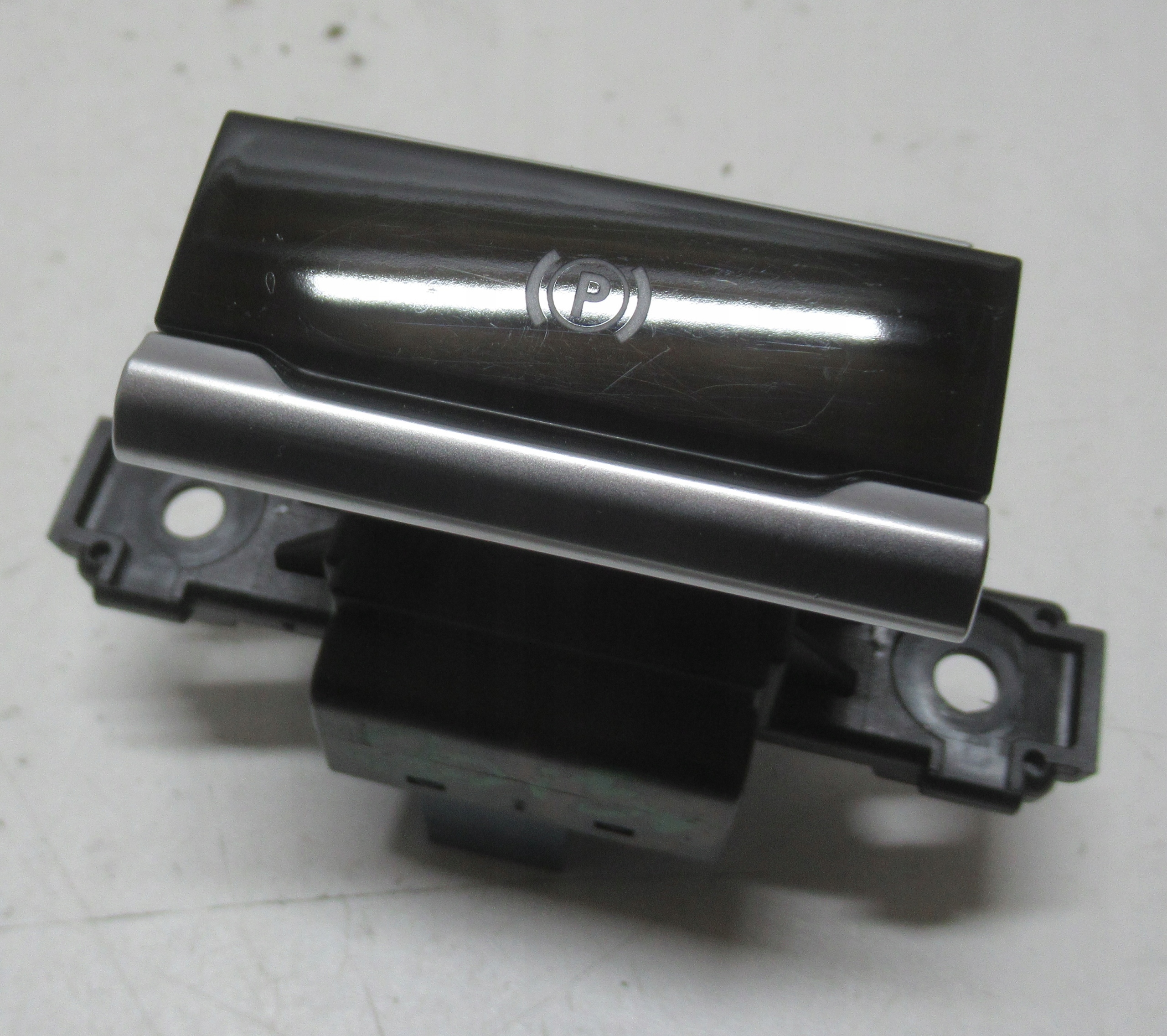 CITROEN C4 PICASSO II 15R PANEL switch electric brake 96781160VV