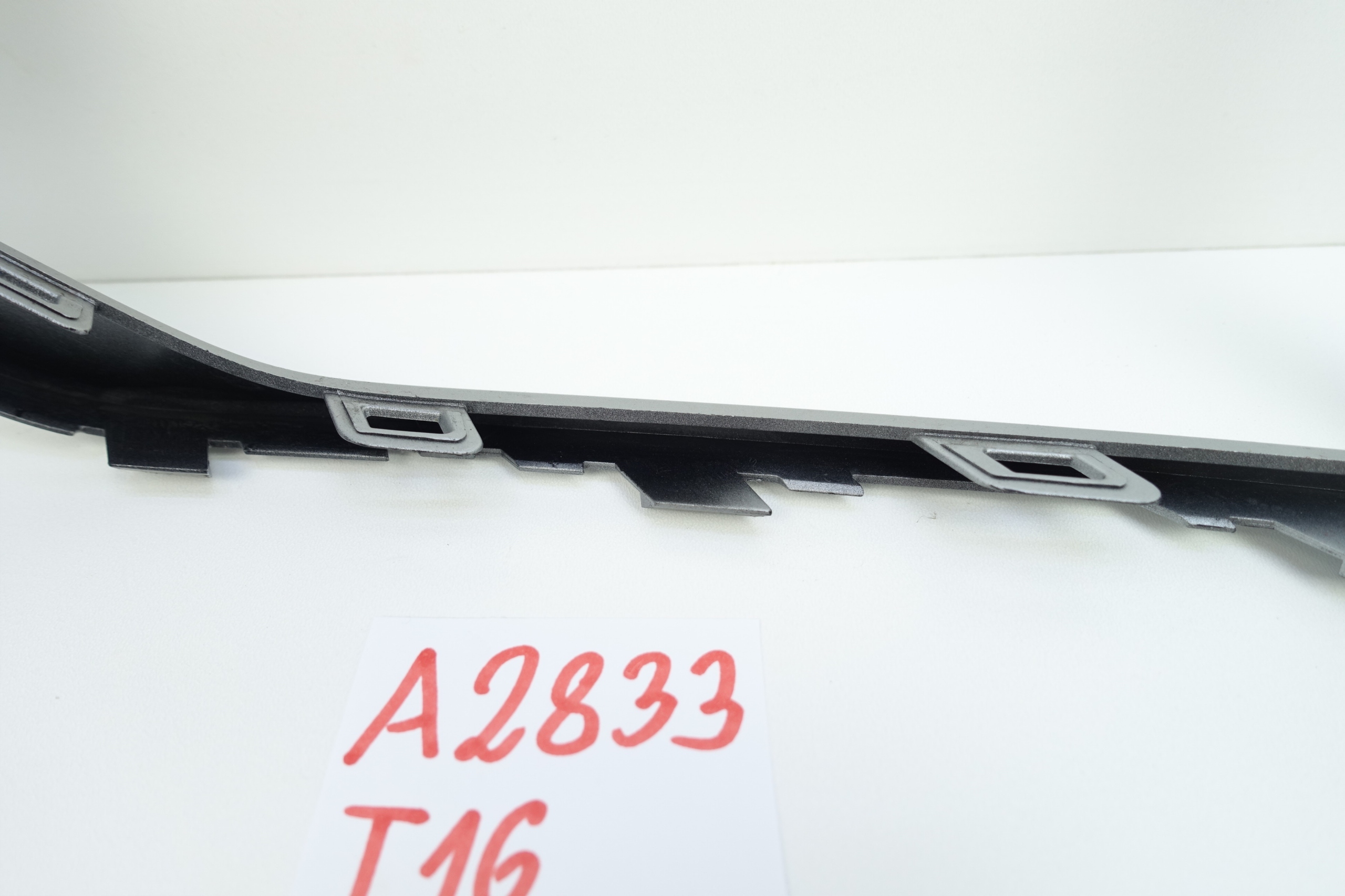 grid of a bumper right front AUDI Q3 83A S-LINE 2018- 83A853054