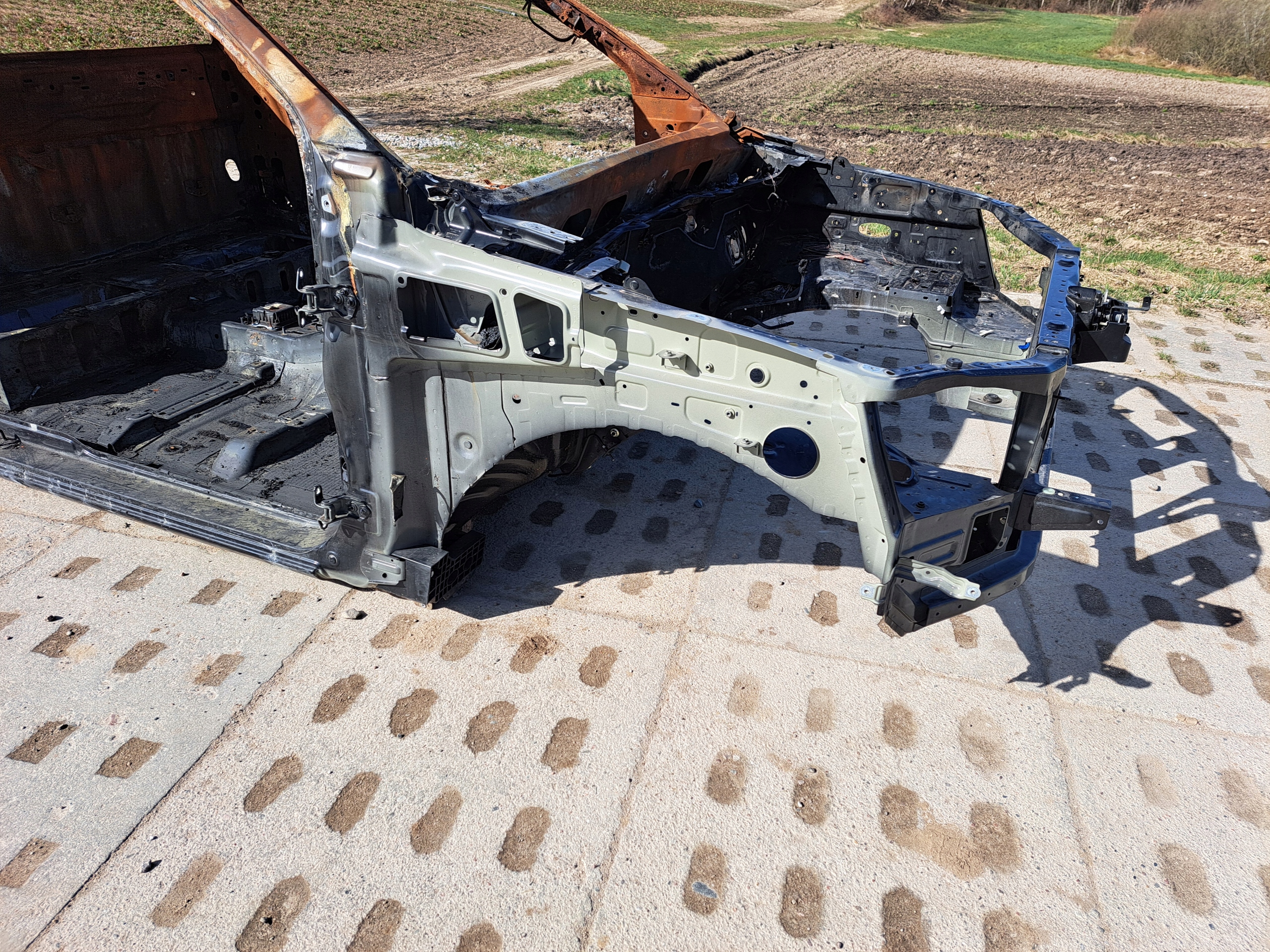 FORD RANGER 3 2021 R PODŁUŻNICA ĆWIARTKA LEWA PRAWA PRZÓD Producent części Ford OE