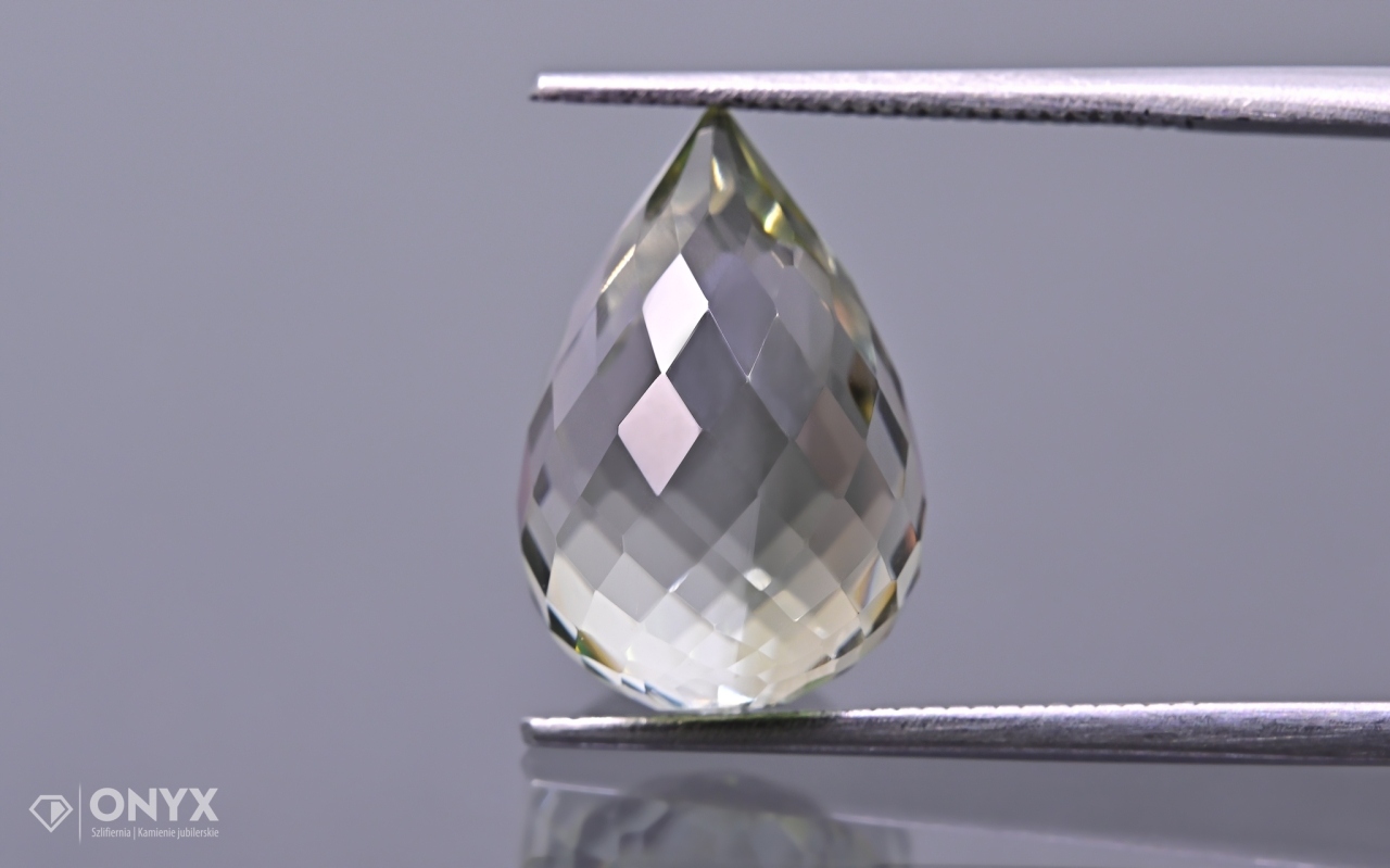 Prasiolit fasetovaný sopel 15x10 mm