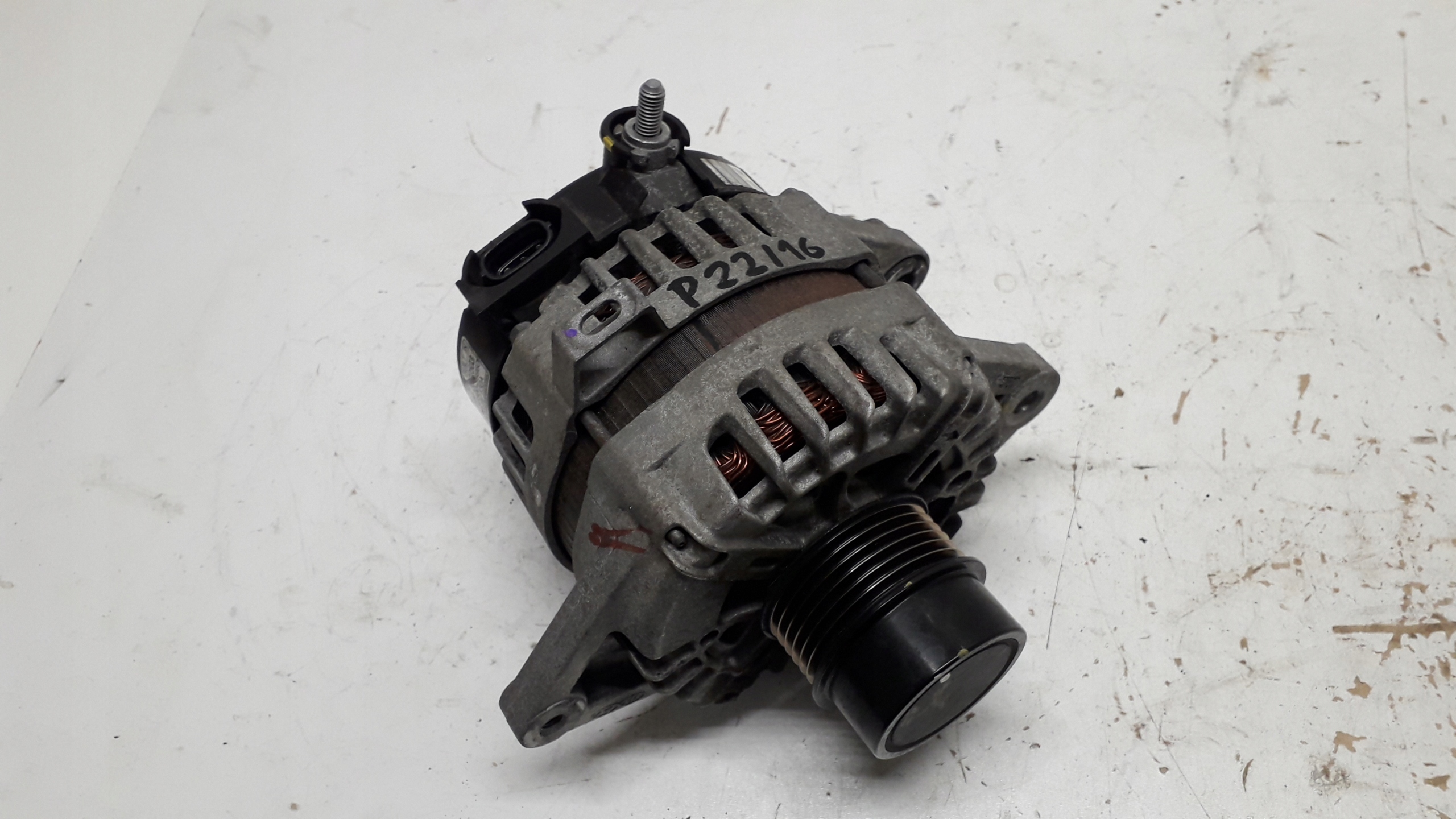 KIA HYUNDAI ALTERNATOR 130A 37300-2B960 2622503