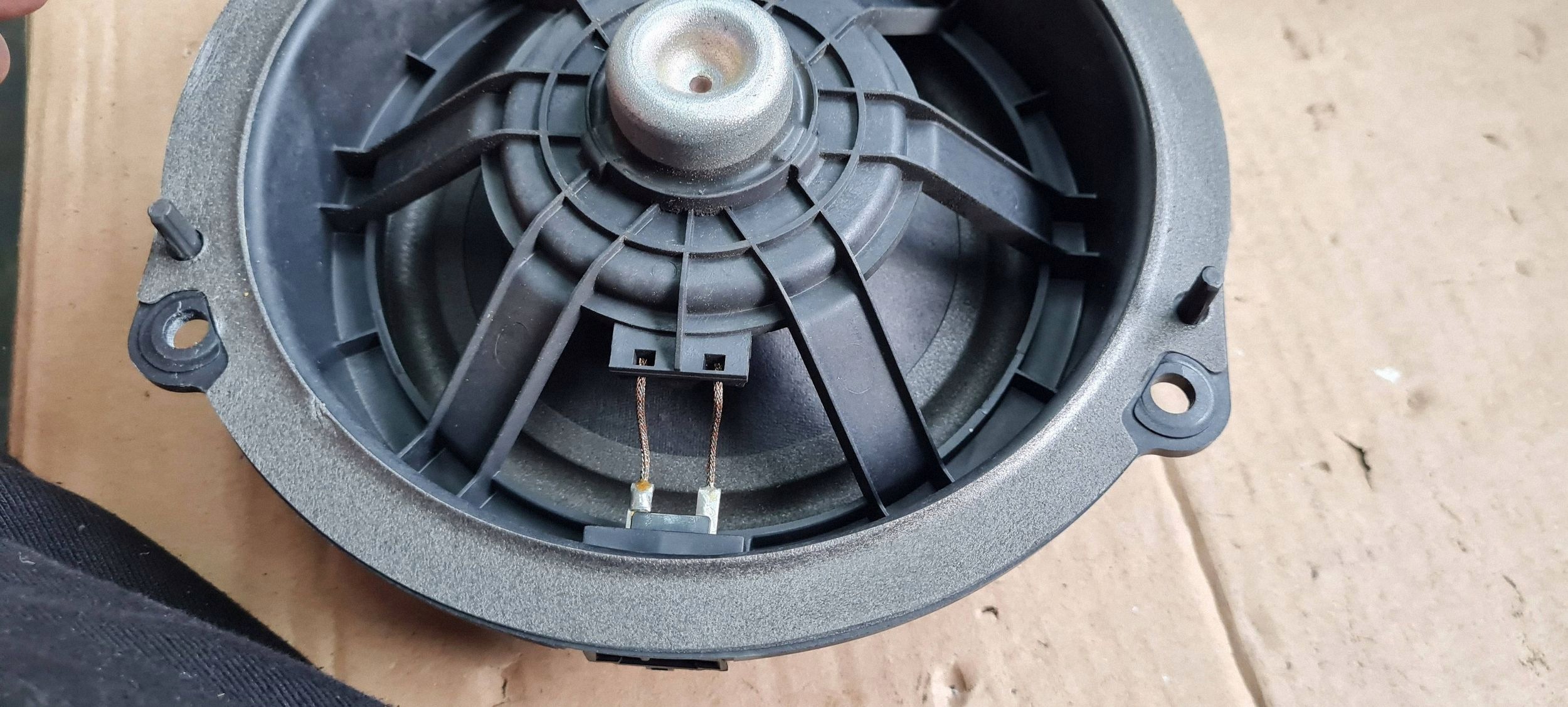 A6 C7 4G speaker door rear part left right A7 4G 4G1035411