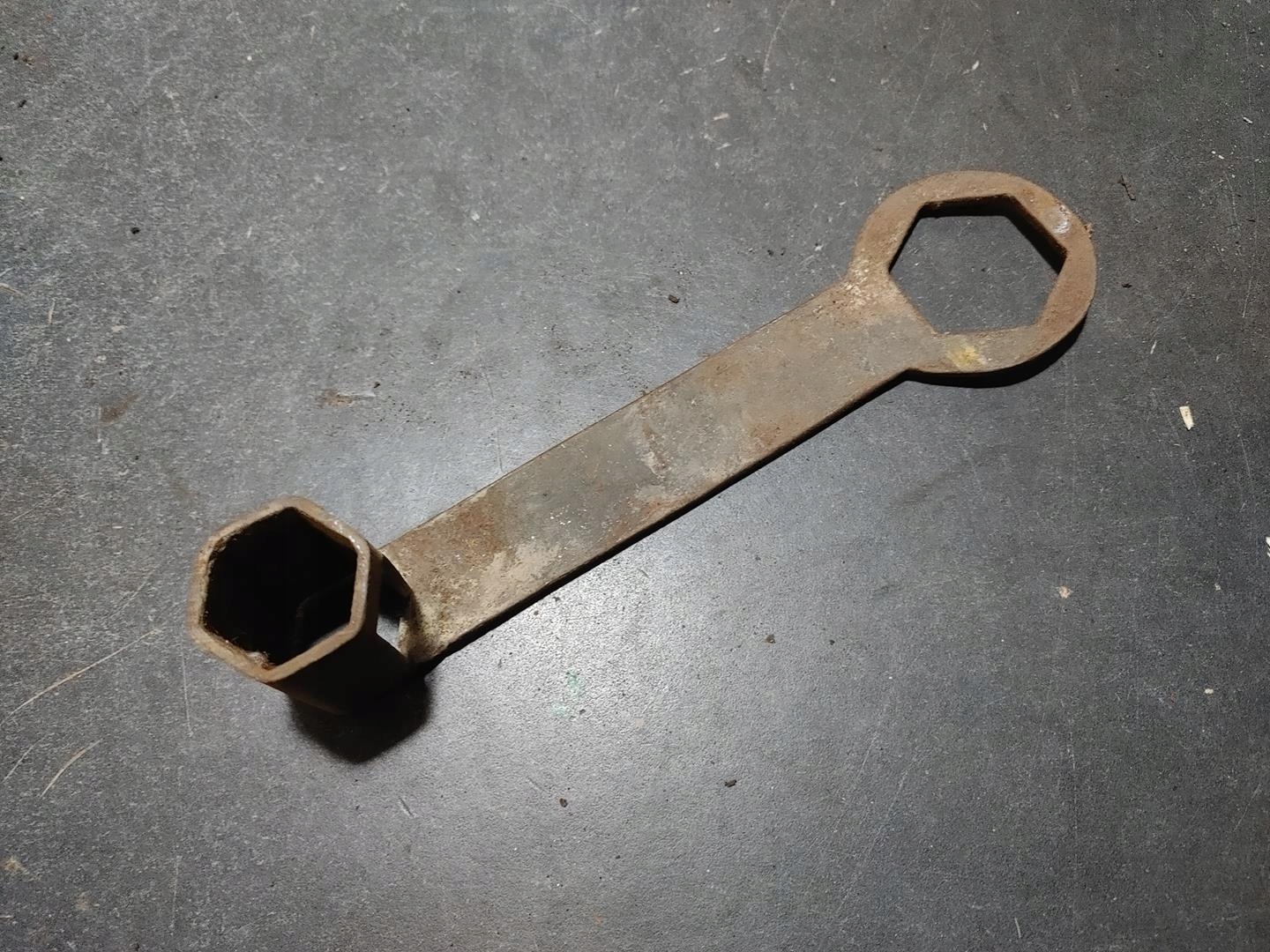STARY KLUCZ ROWEROWY MOTOROWEROWY MOTOCYKLOWY PŁASKO NASADOWY 23mm I 33mm