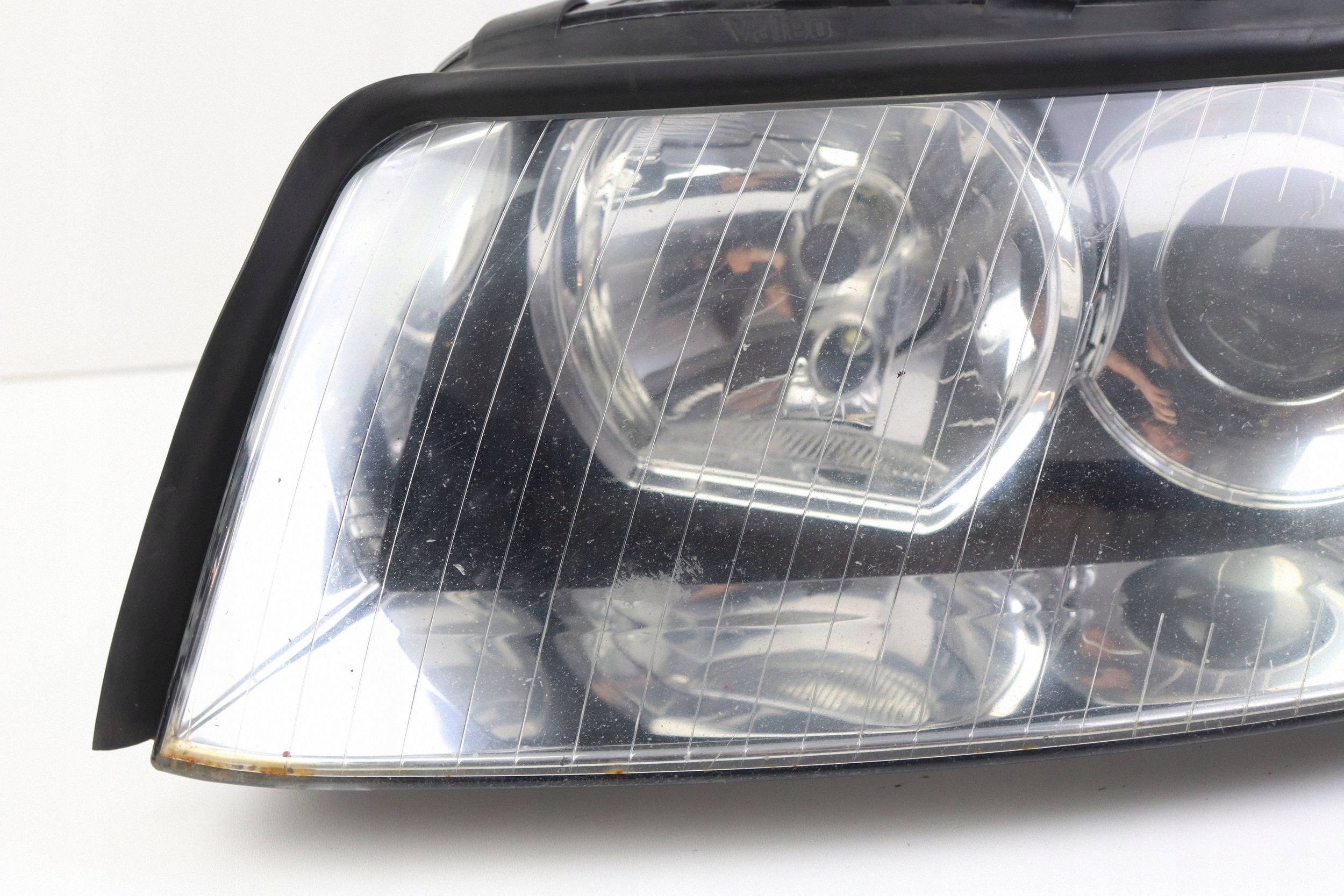 AUDI A4 B6 light front left front 8E0941003F EUROPA