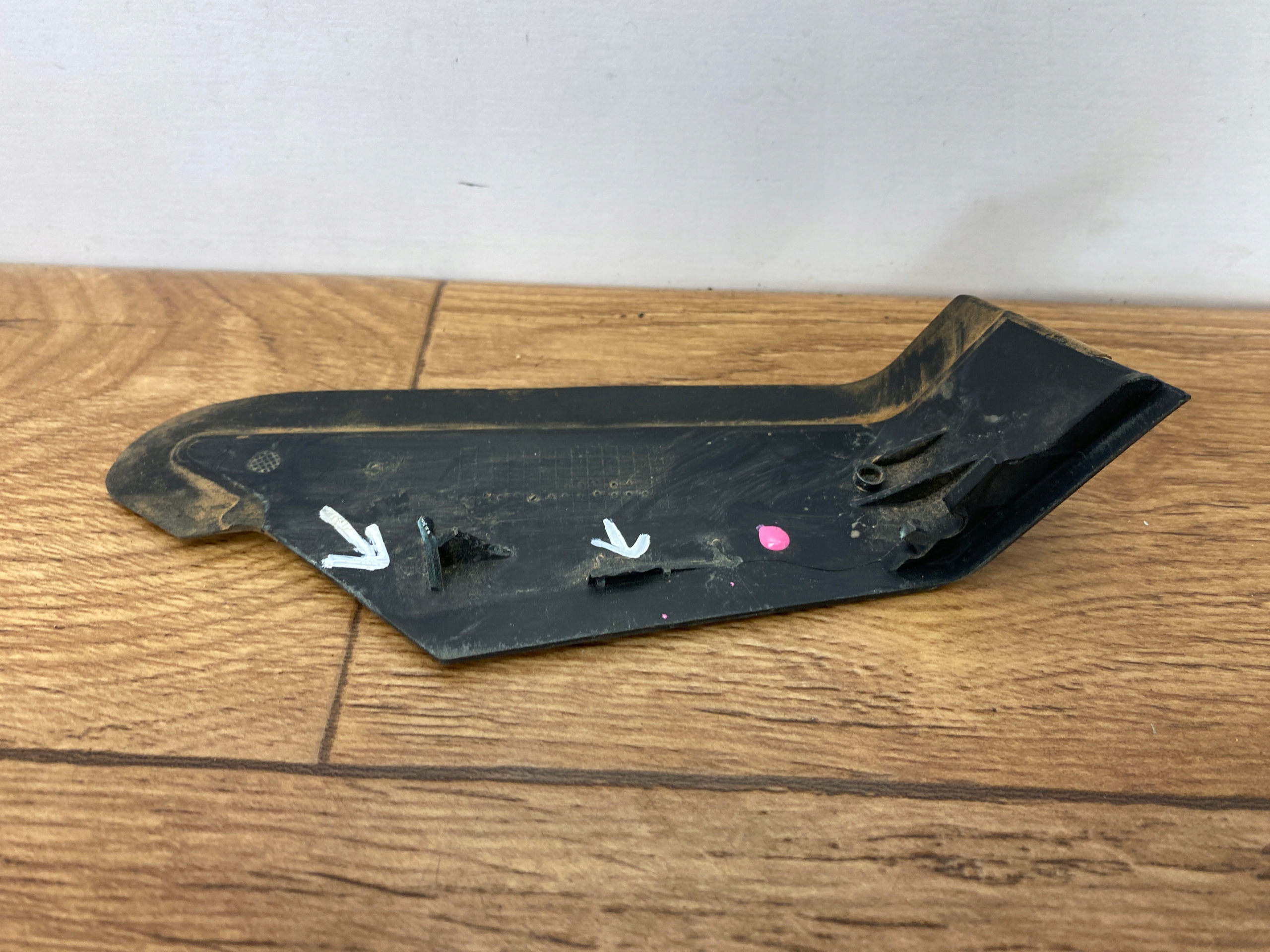cover lights rear part left Dodge Challenger 2015+ USA