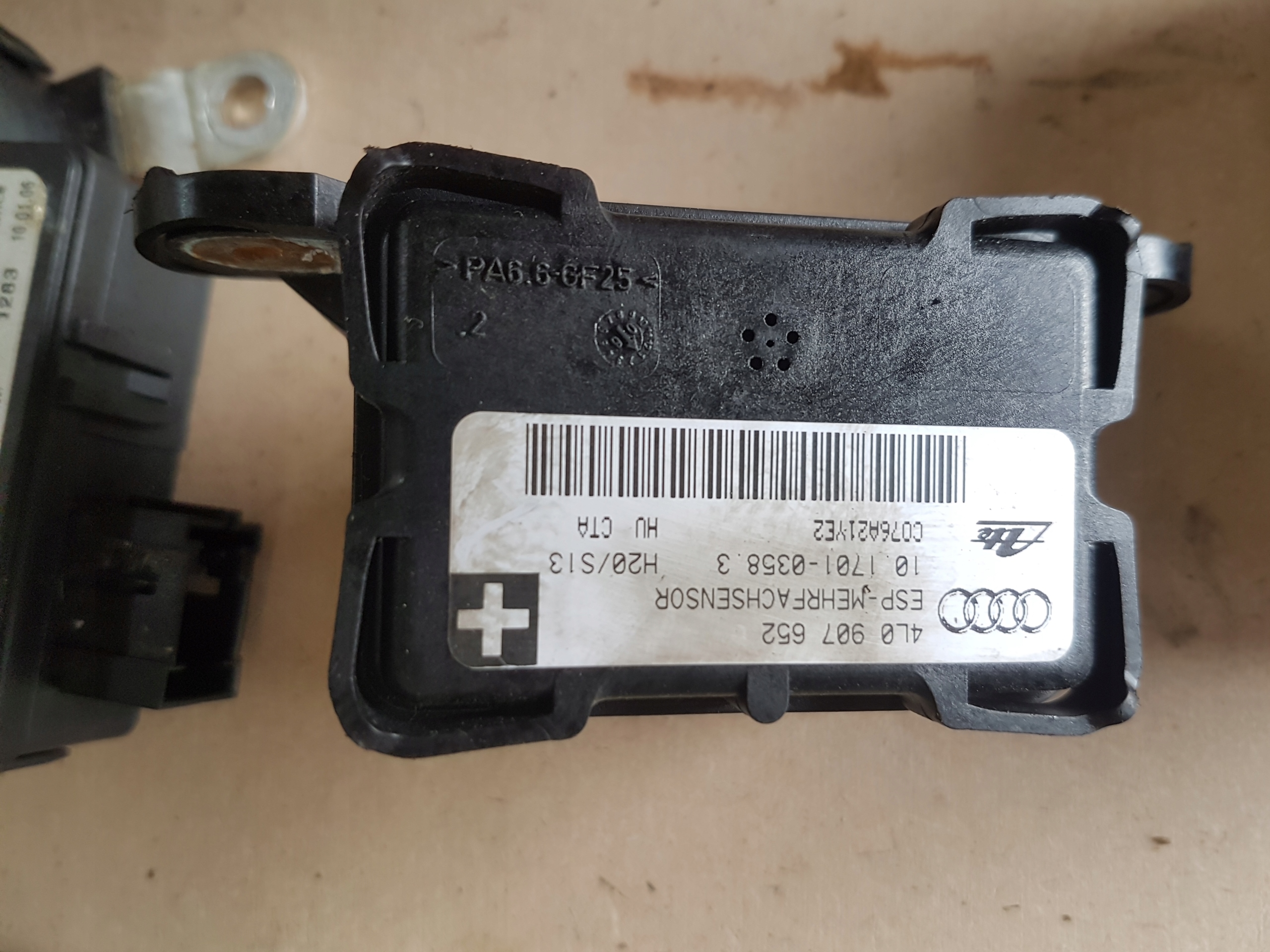 ДАТЧИК УСКОРЕНИЯ ESP 4L0907652