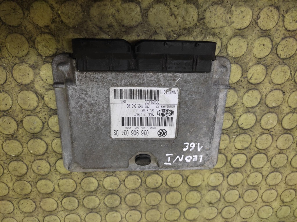 SEAT LEON e 1.6 centralina motore 036906034DS