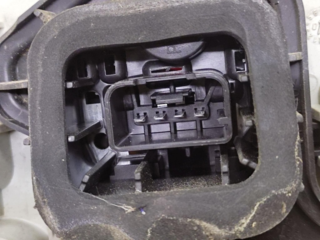 VW GOLF V light right rear part 1K6945096G