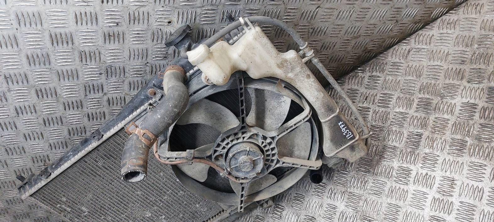chladič vody + ventilátor HONDA CIVIC VII 1.4 16V