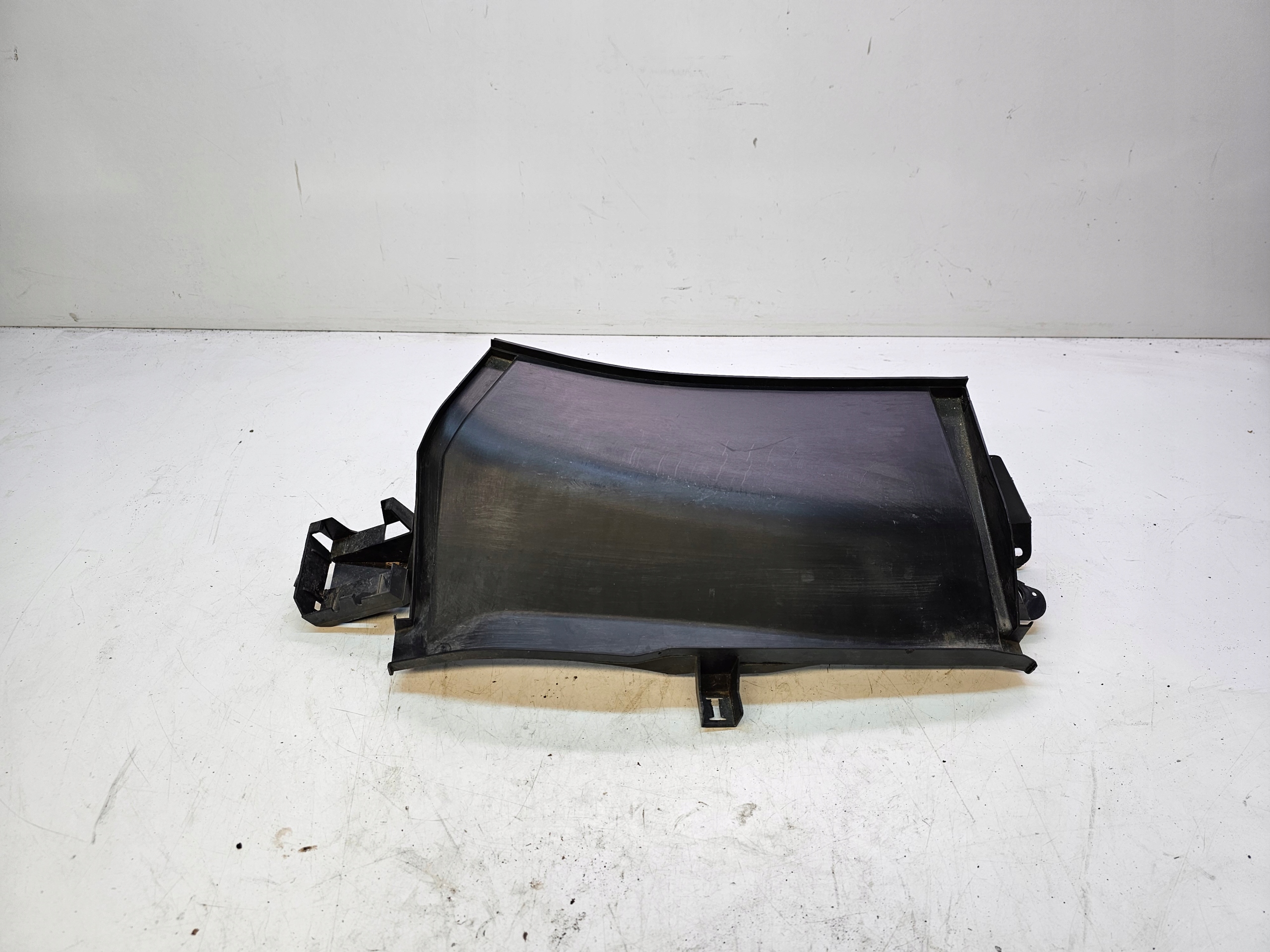 RYNNA under the window AUDI A3 8V 8V1819979A