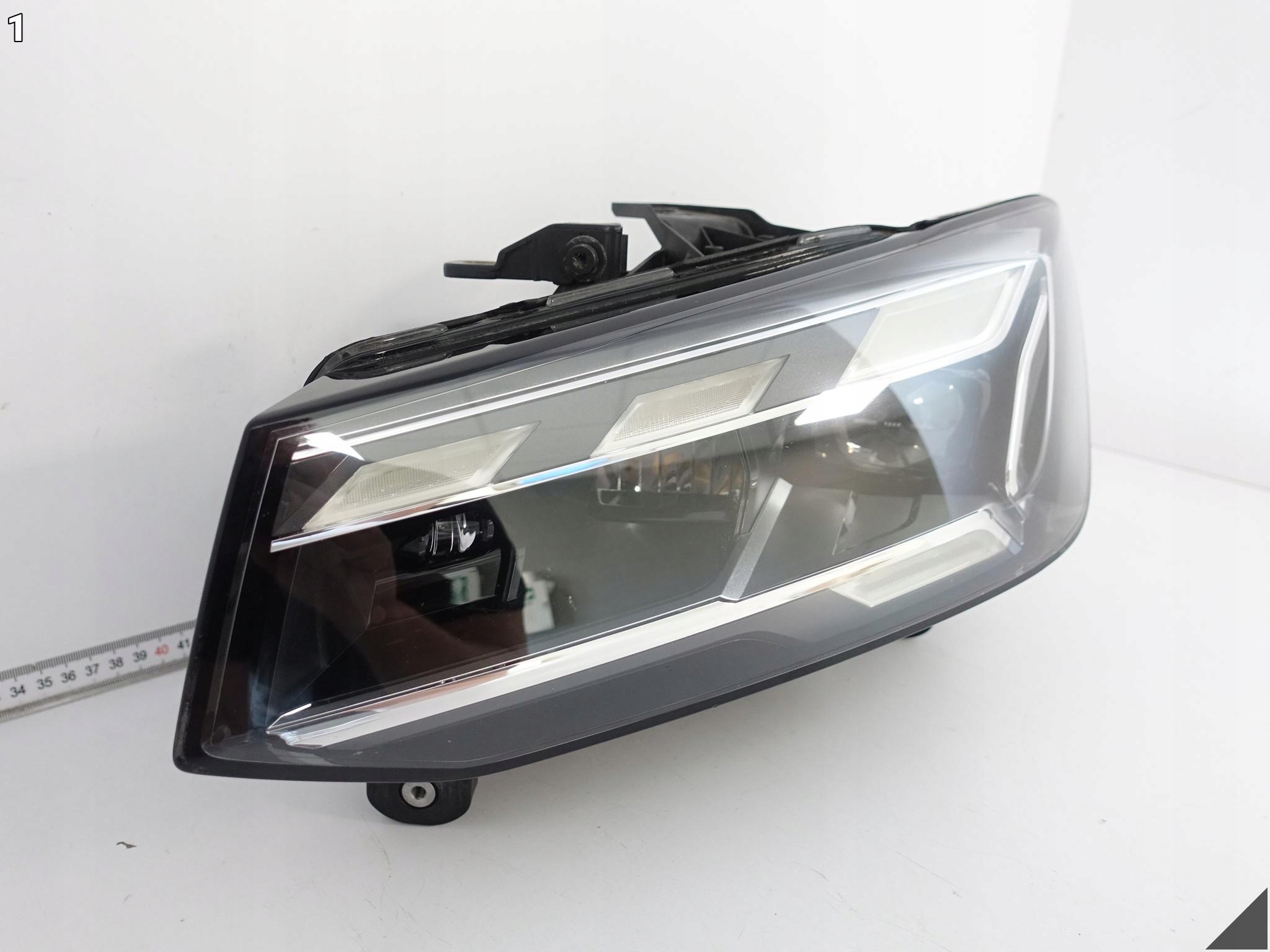 AUDI Q2 SQ2 81A LIFT 20- light HEADLIGHT MATRIX FULL LED left front EUROPA