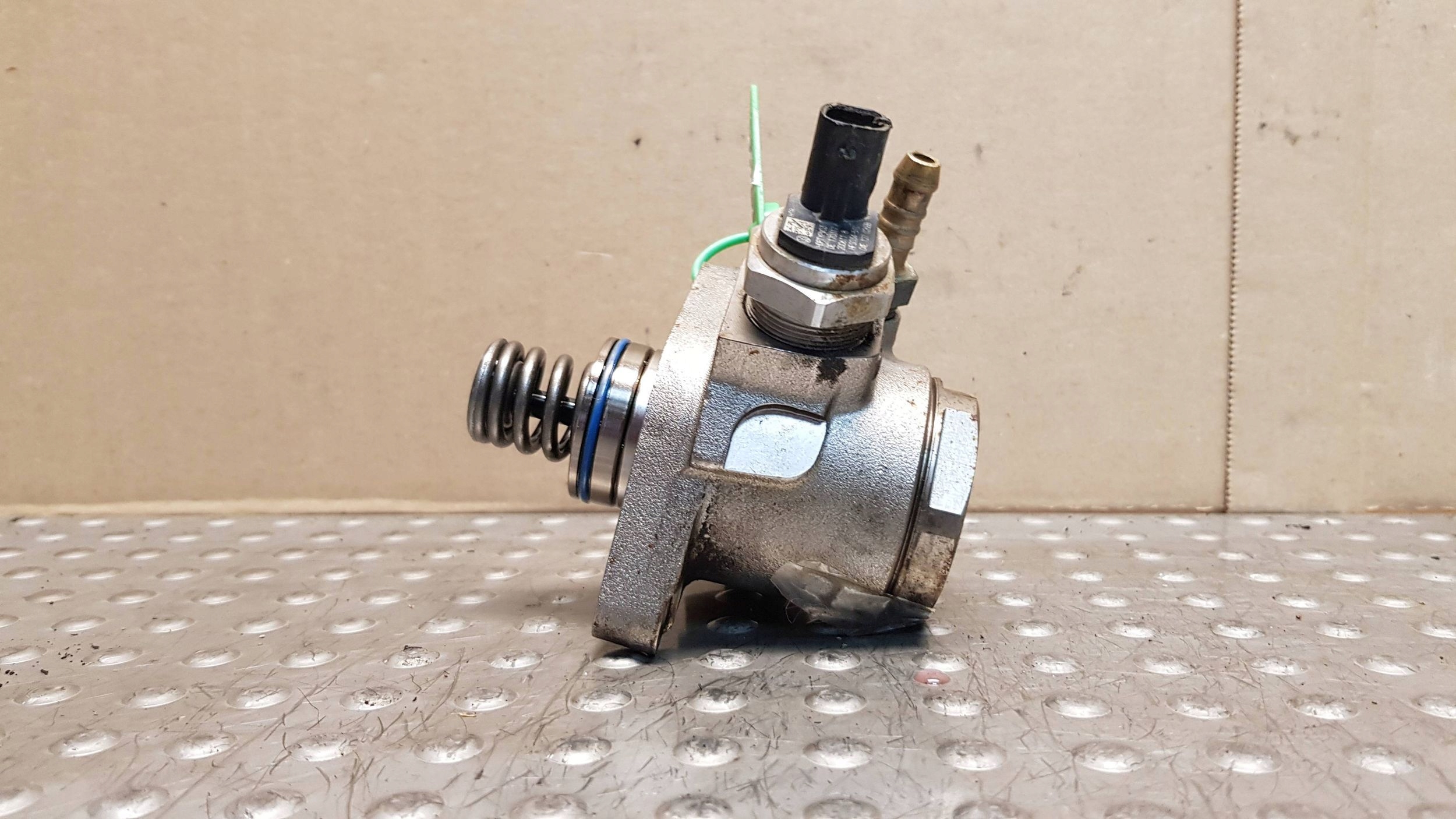 feed pump 04E127026BB SCALA T-ROC ARONA TAIGO ATECA A3 8V A1 82A 1.0TSI